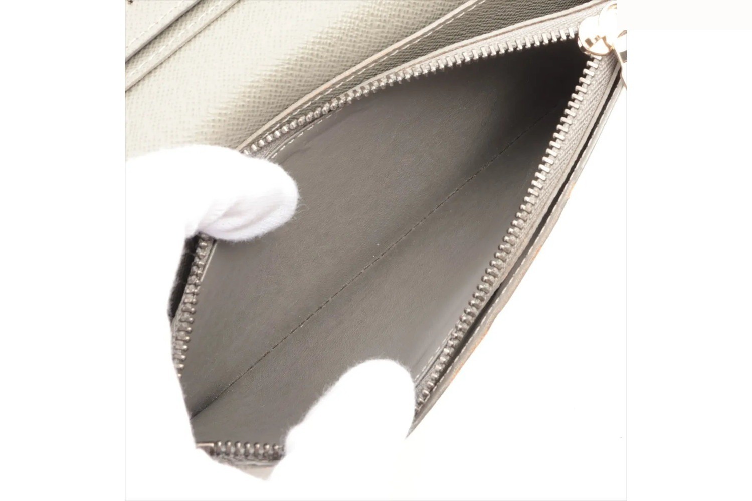 Monogram Portefeuille Brazza Titanium M63236 — view 9