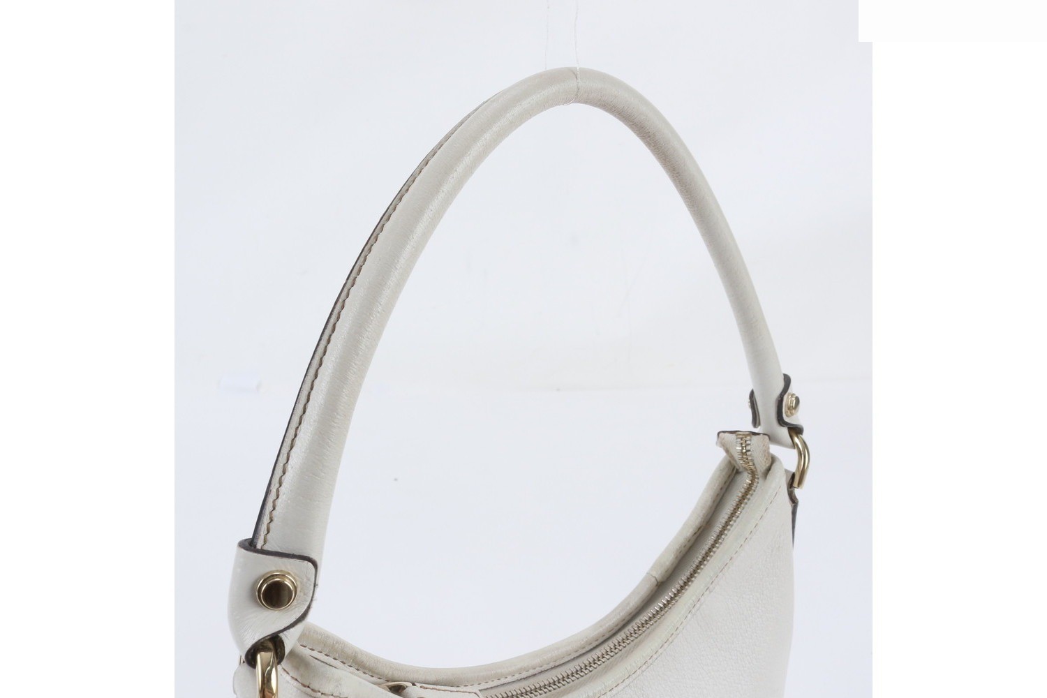 Abbey 130738 Leather Shoulder Bag — view 2