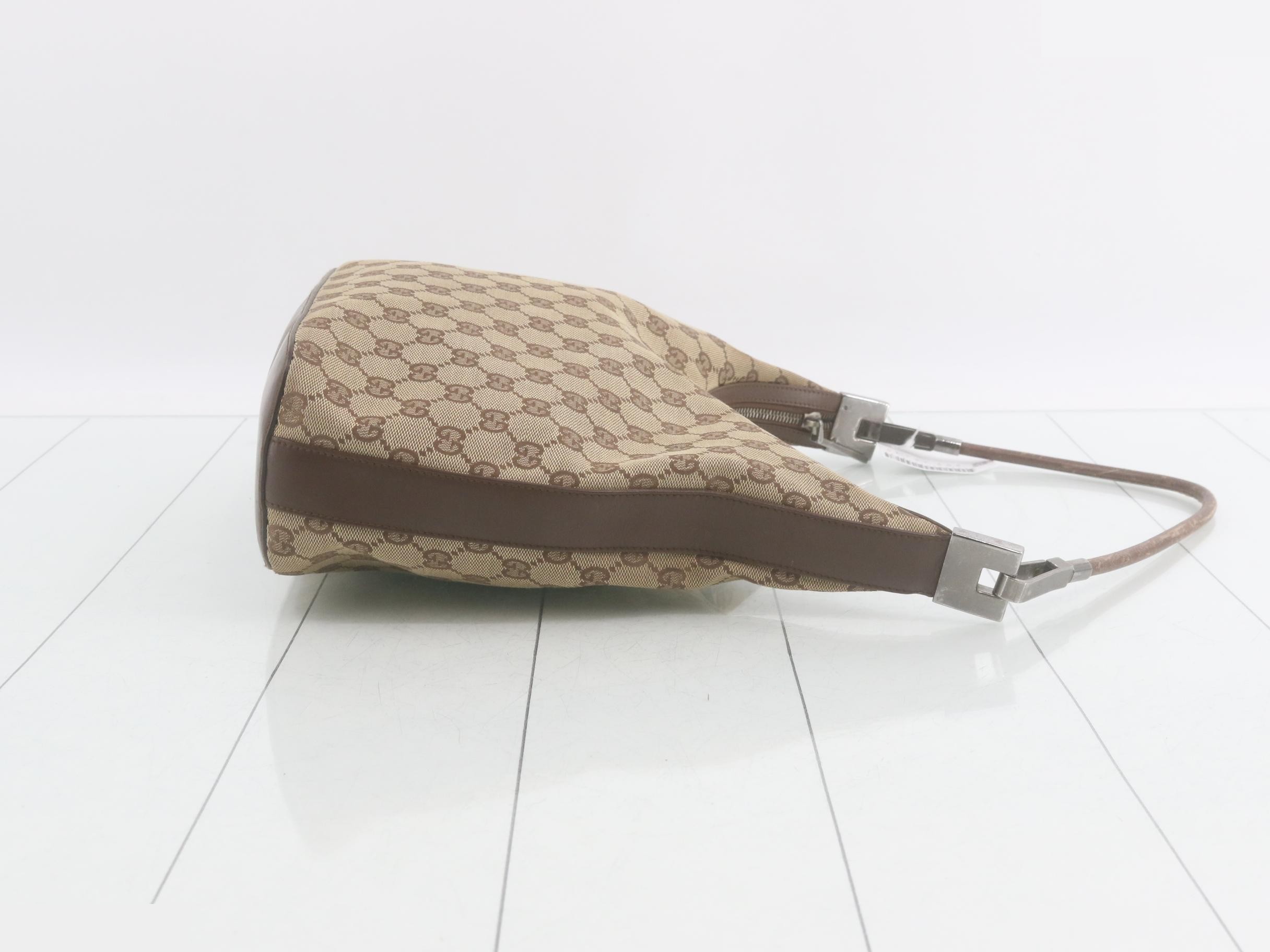 GG Canvas One-Shoulder Bag — view 3