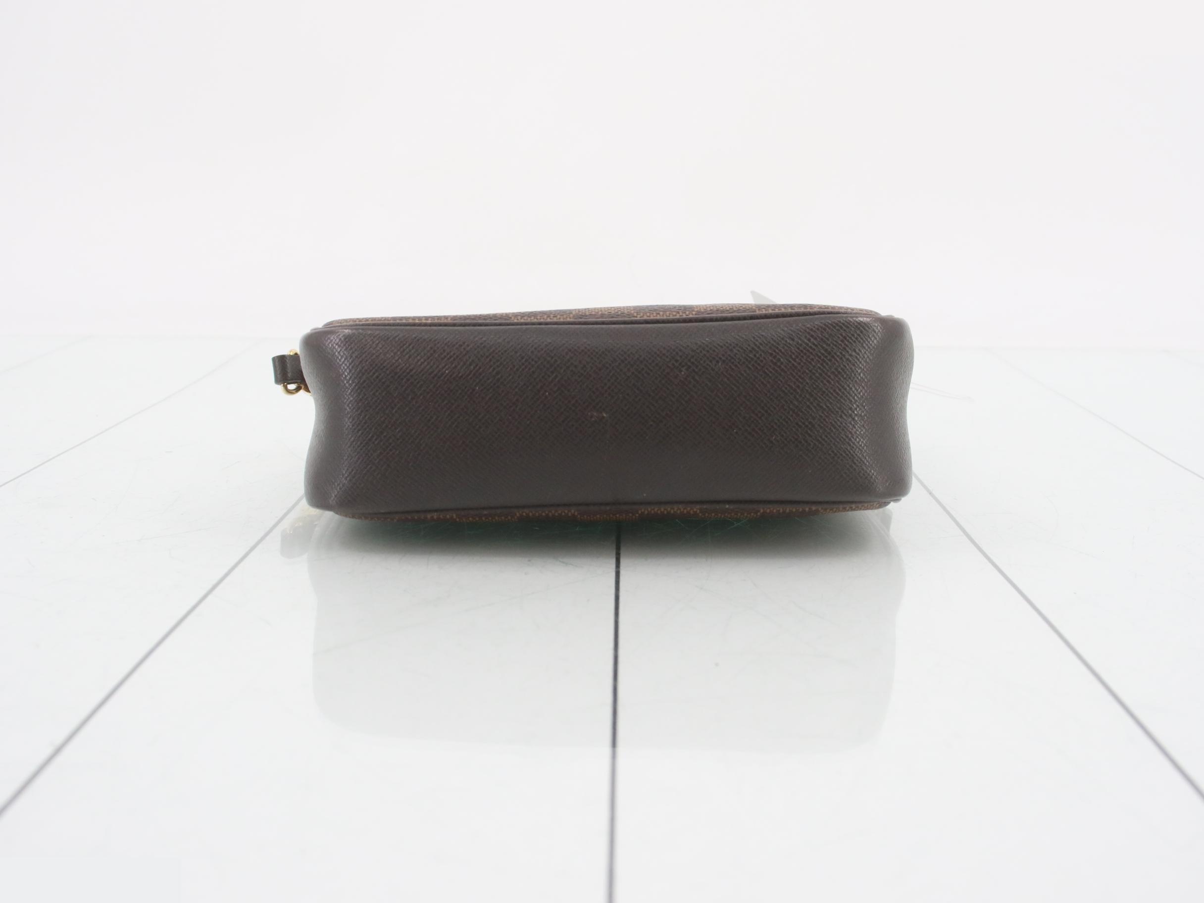 Damier Trouse Makeup Handbag — view 3