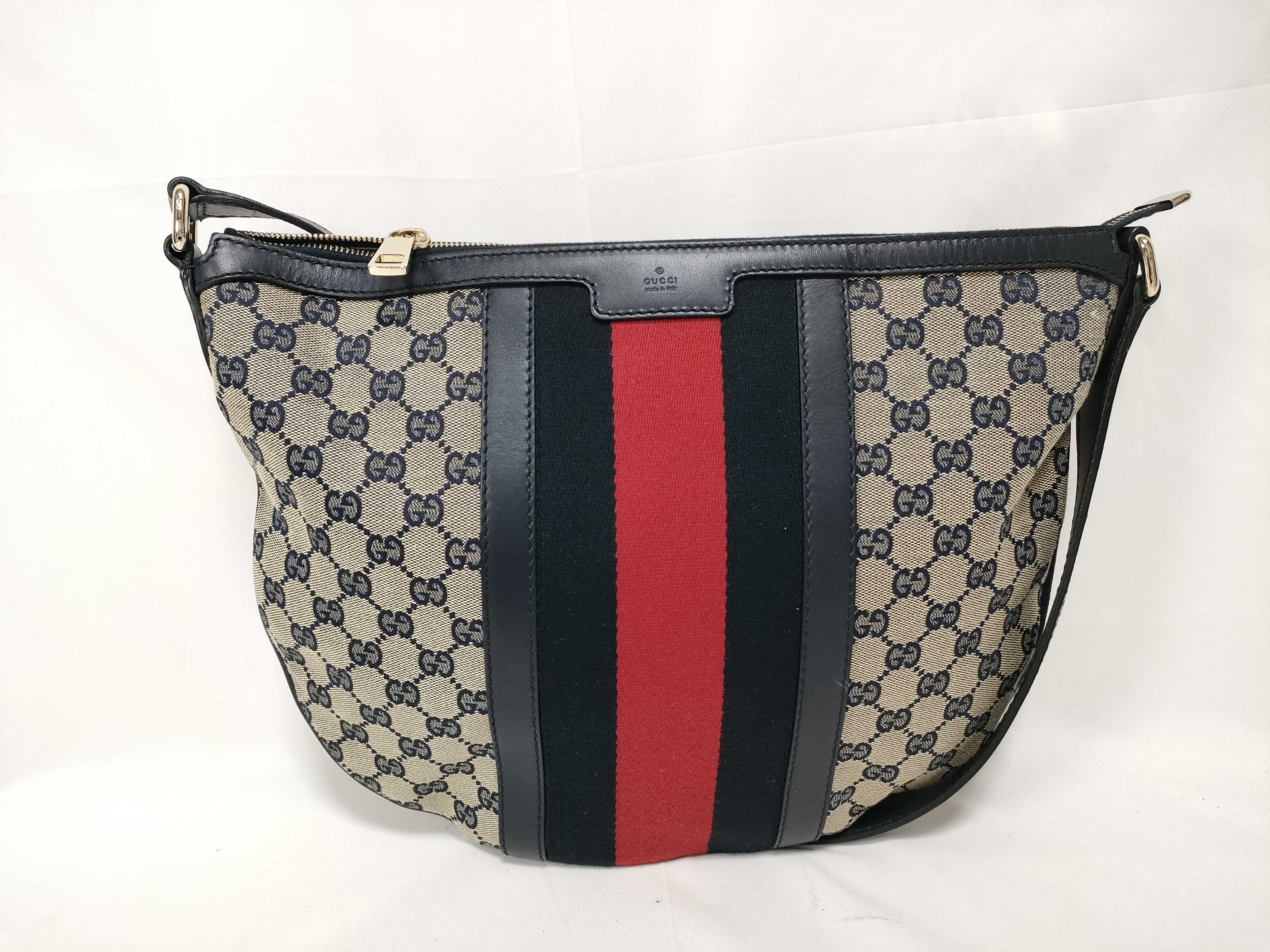 GG Canvas Shoulder Bag, Beige, 257082 000926 (Shoulder Bag)