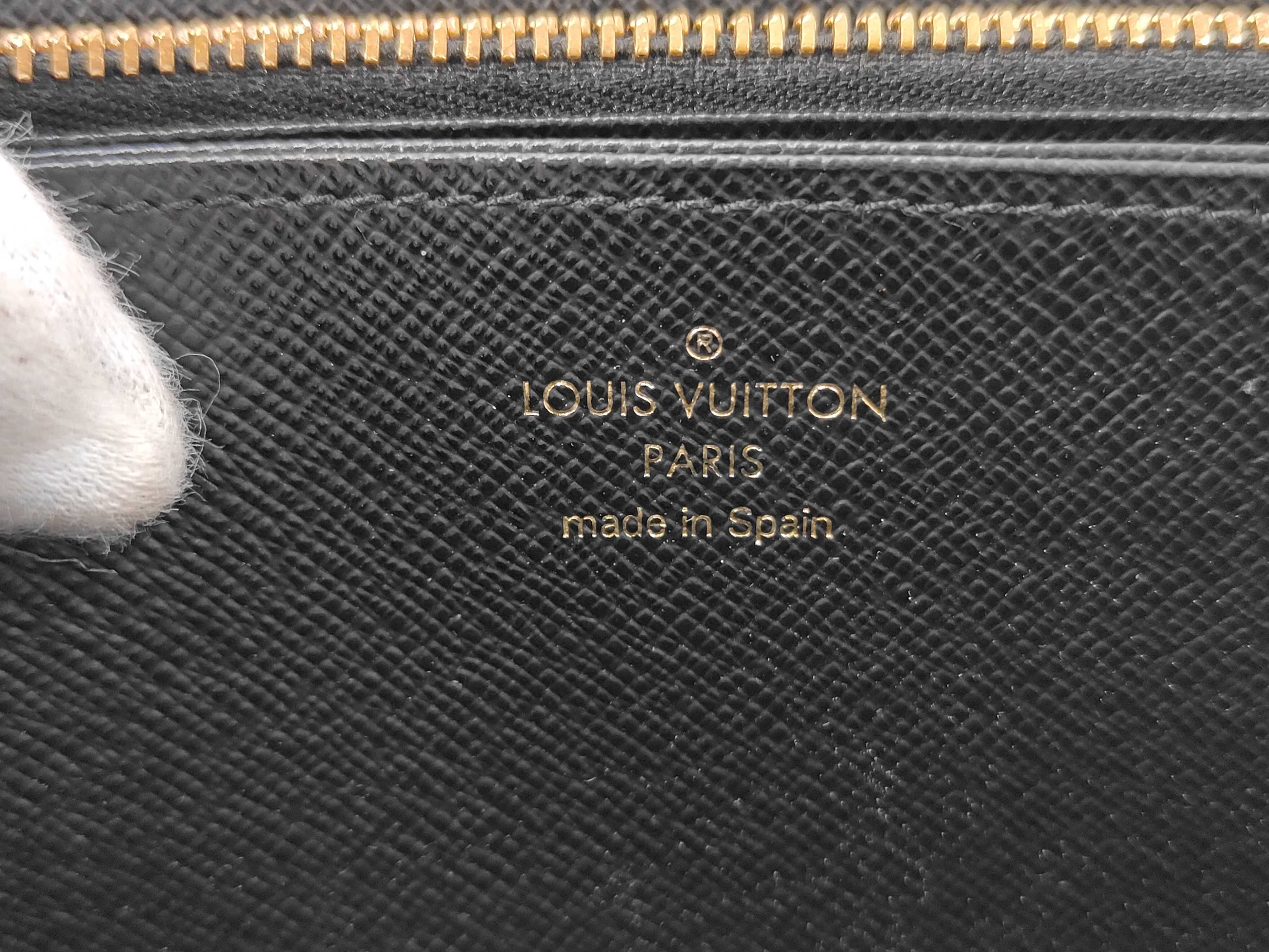 Giant Reverse Zippy Wallet with IC Chip — view 10