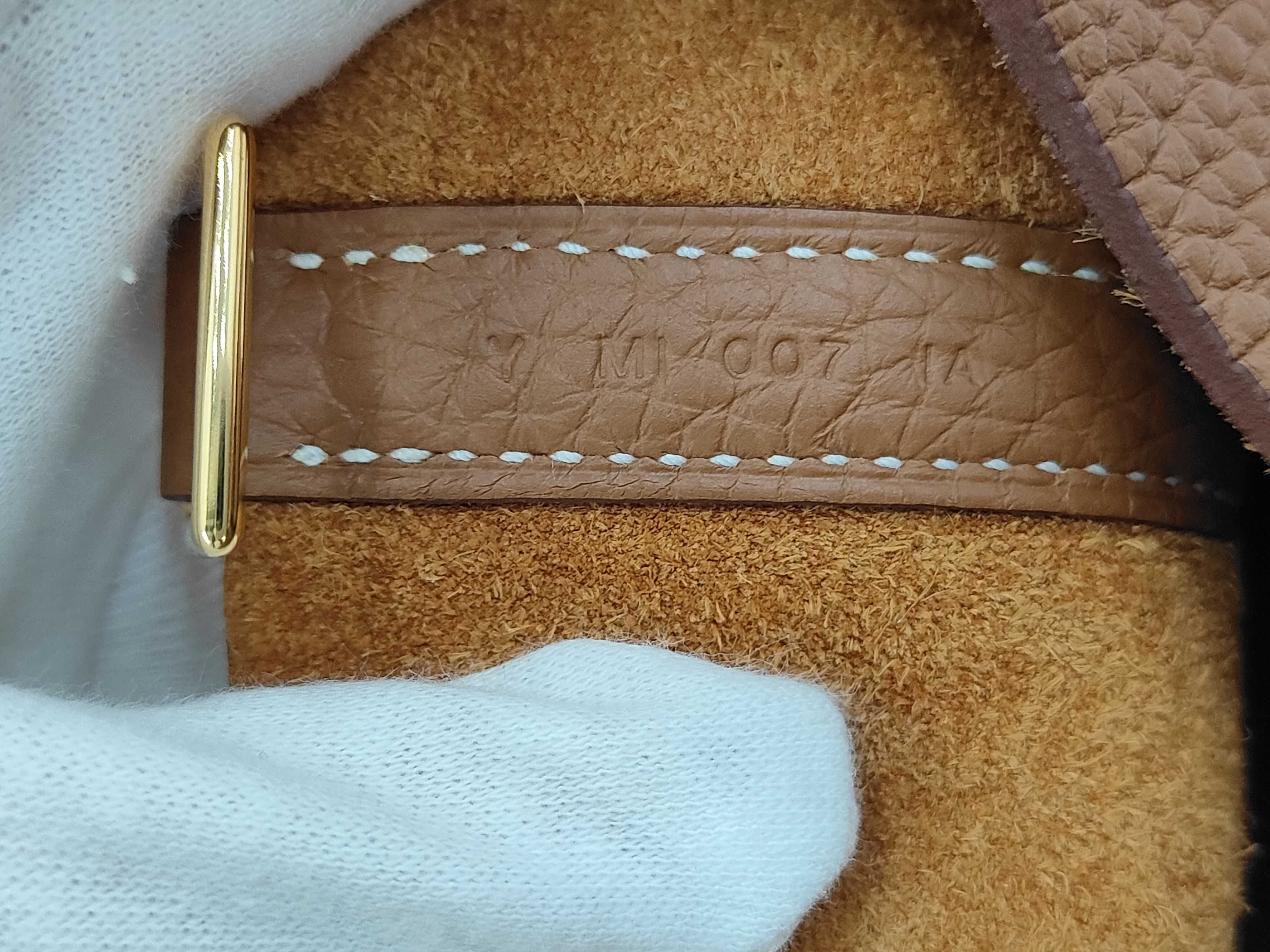 Picotin Lock 18 PM, Taurillon Clemence leather, gold hardware, Y: 2020, handbag — view 10