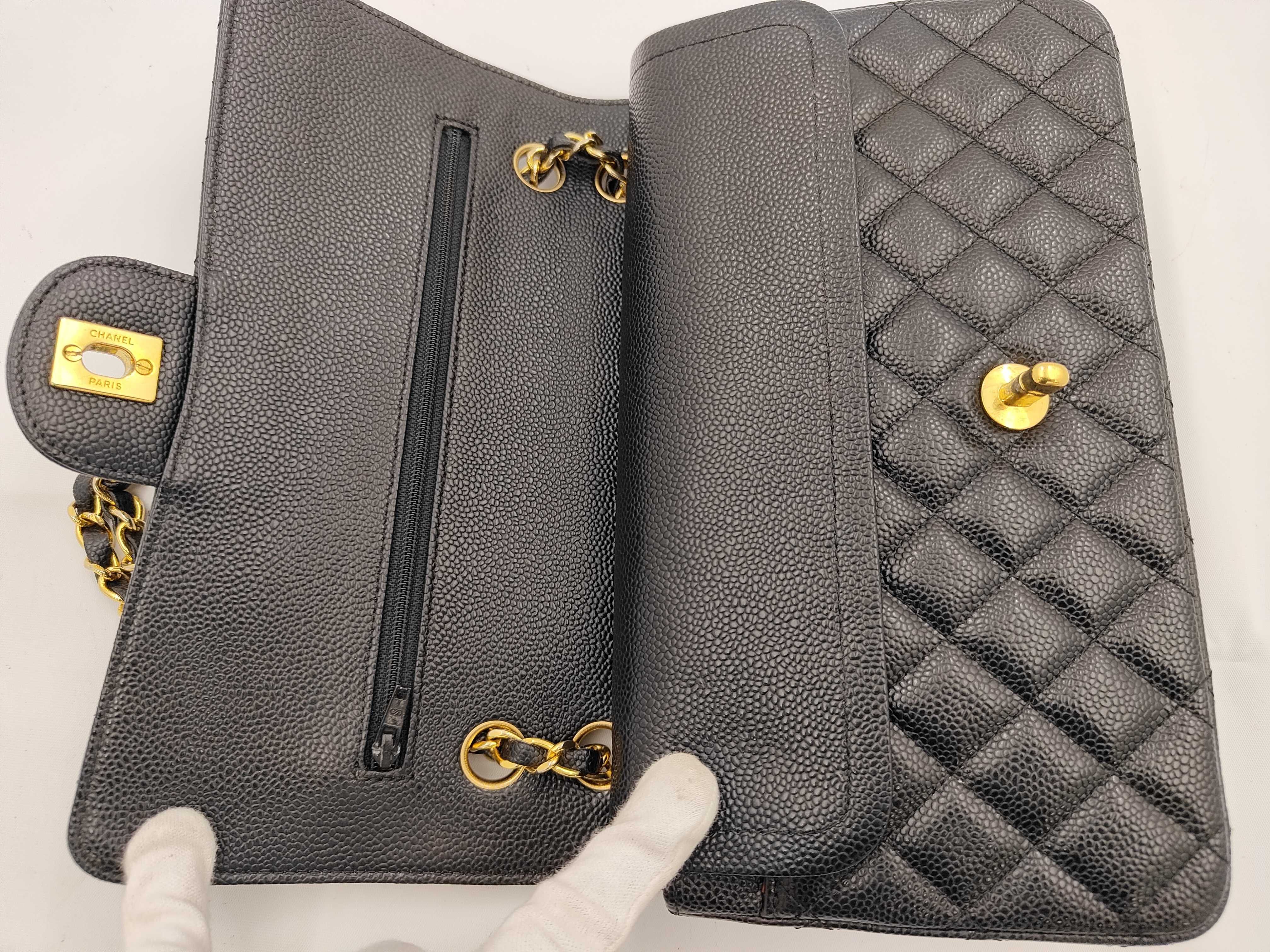 Matelassé 25 Double Flap Chain Shoulder Bag, Caviar Leather, Black Shoulder Bag — view 13