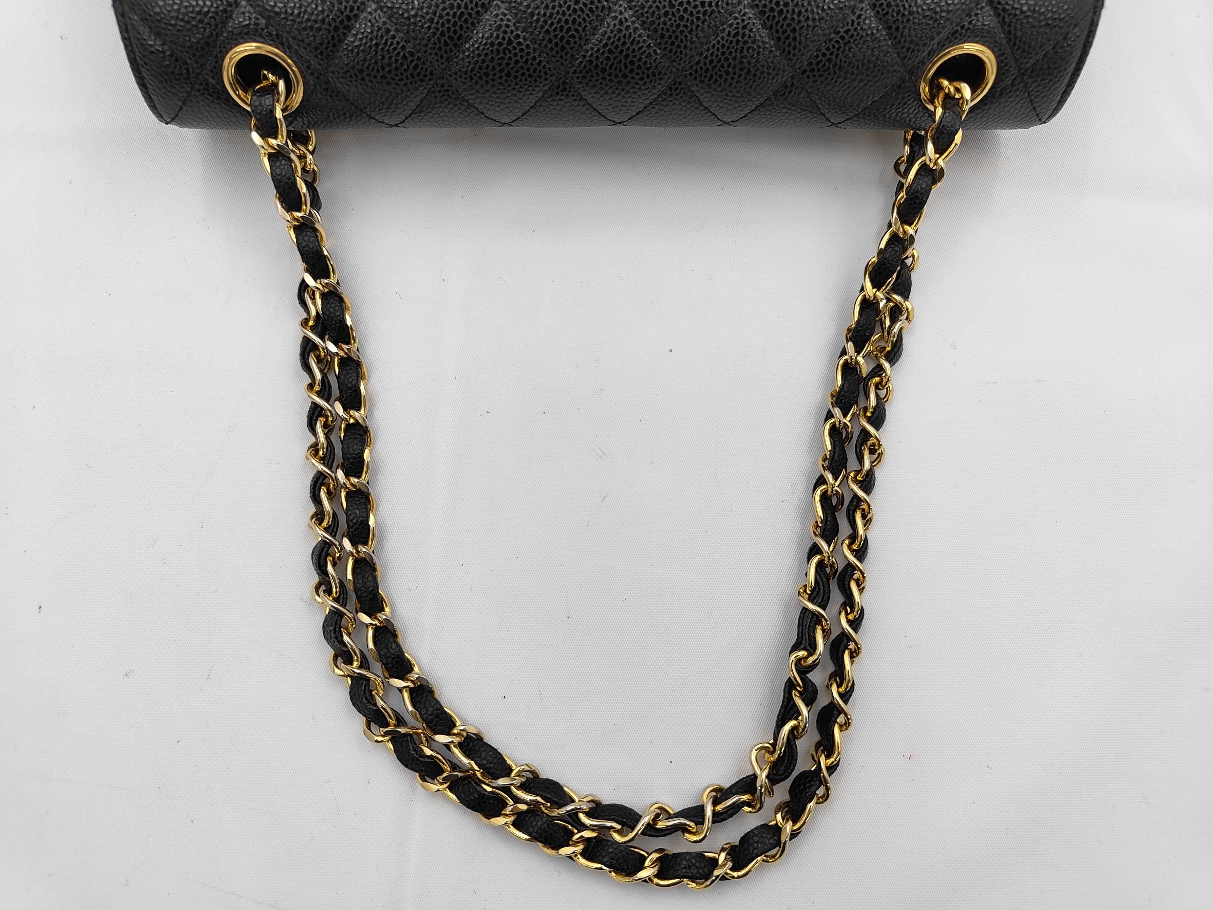 Matelassé 25 Double Flap Chain Shoulder Bag, Caviar Leather, Black Shoulder Bag — view 3