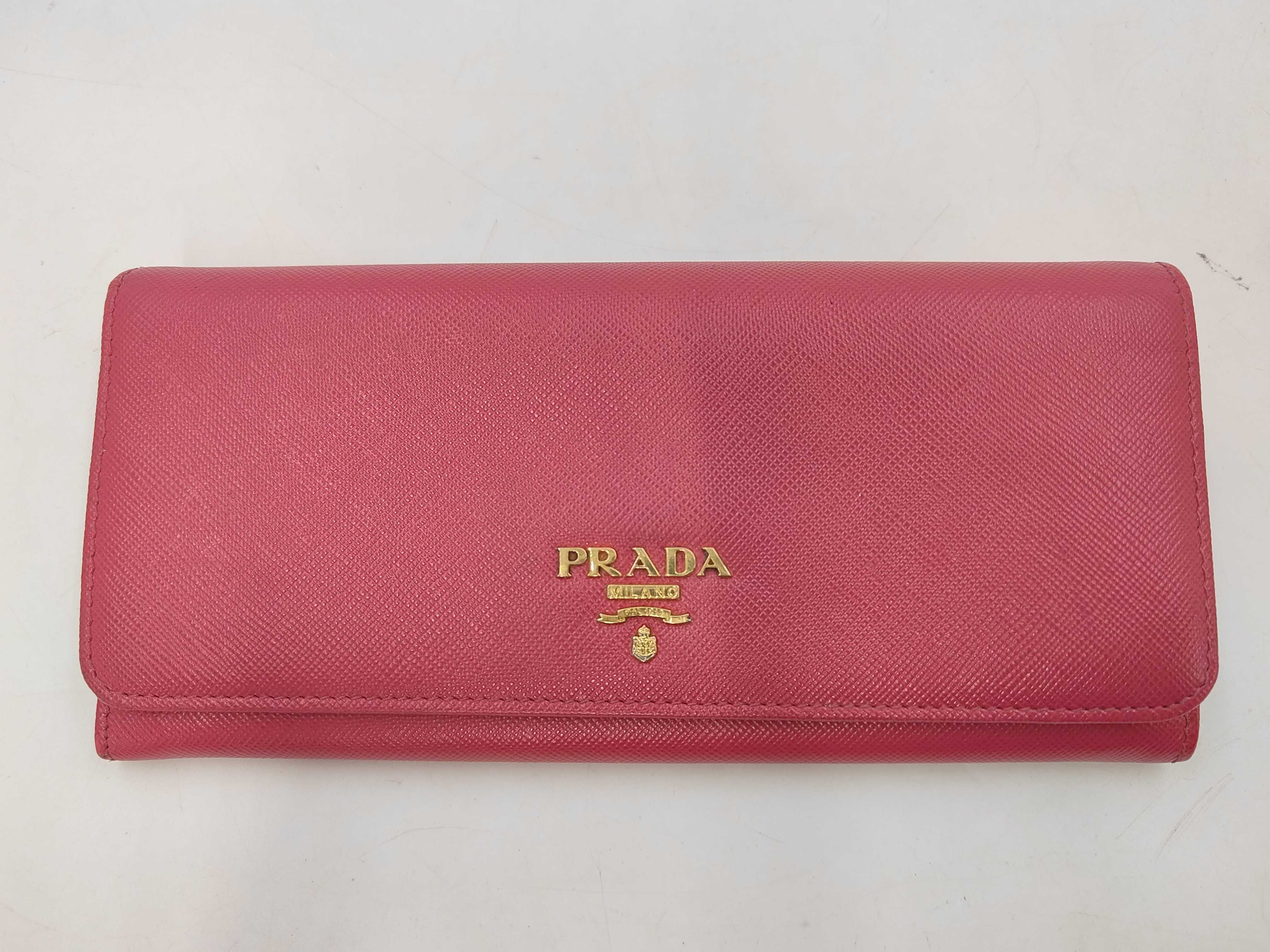 Saffiano Metal 1M1132 Leather Long Wallet Pink
