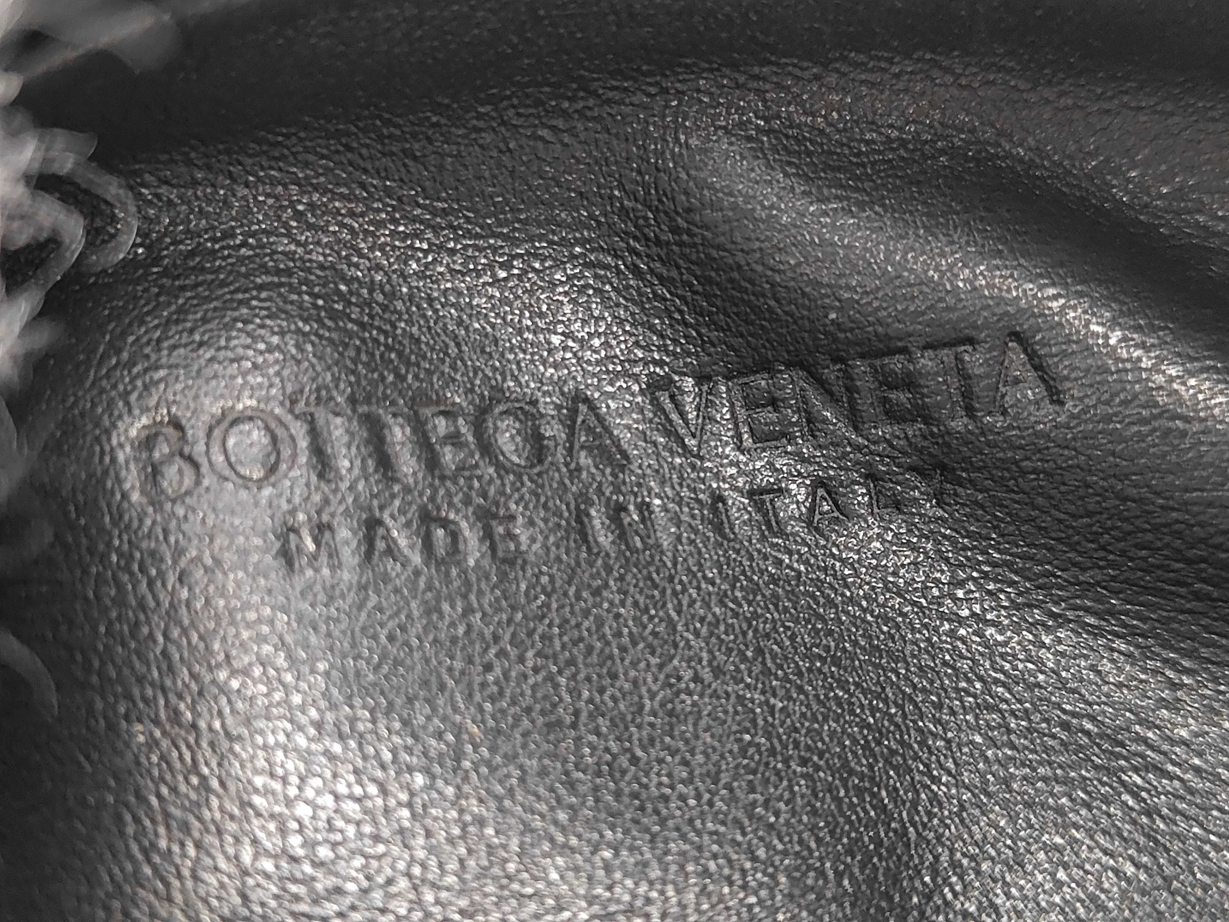 Intrecciato Handbag Bag — view 8