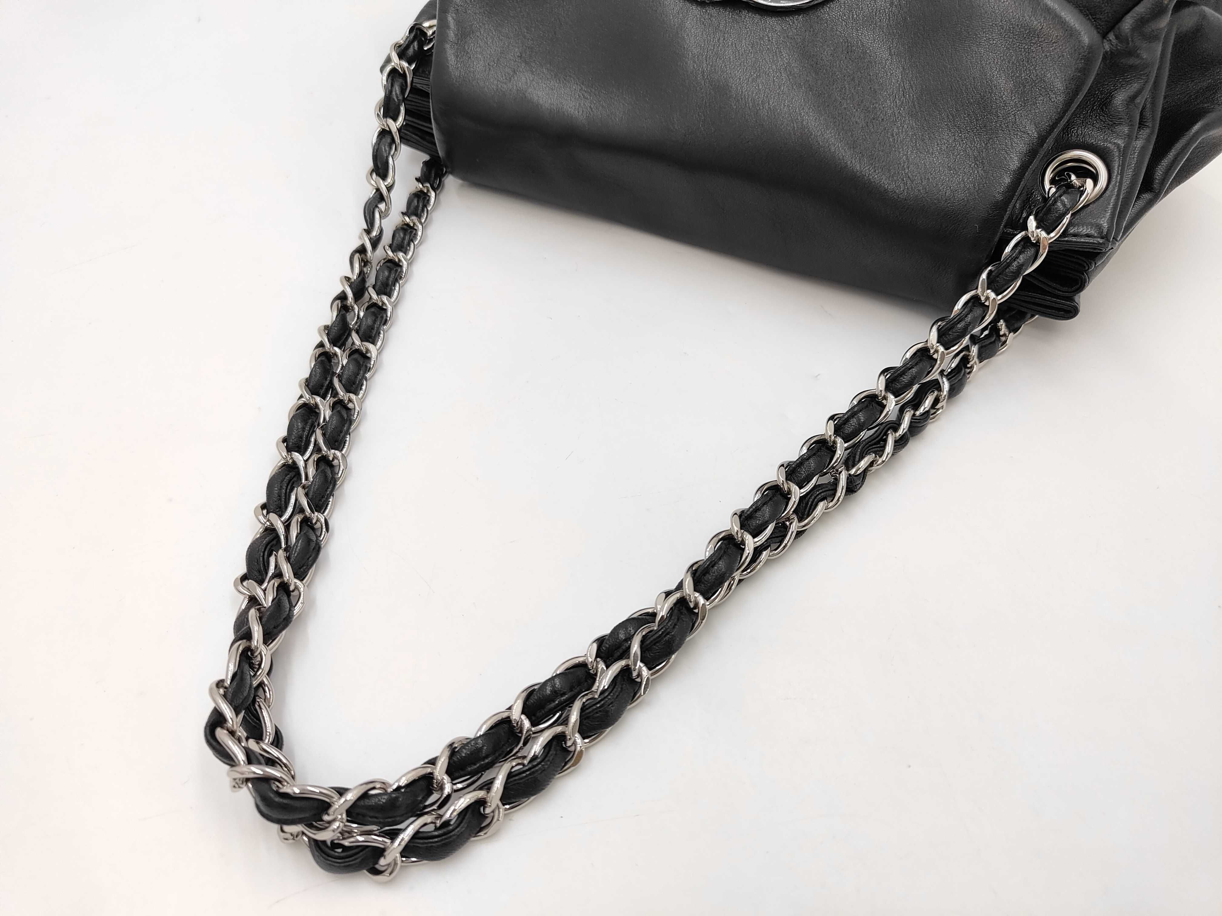 bag Chanel shoulder bag — view 3