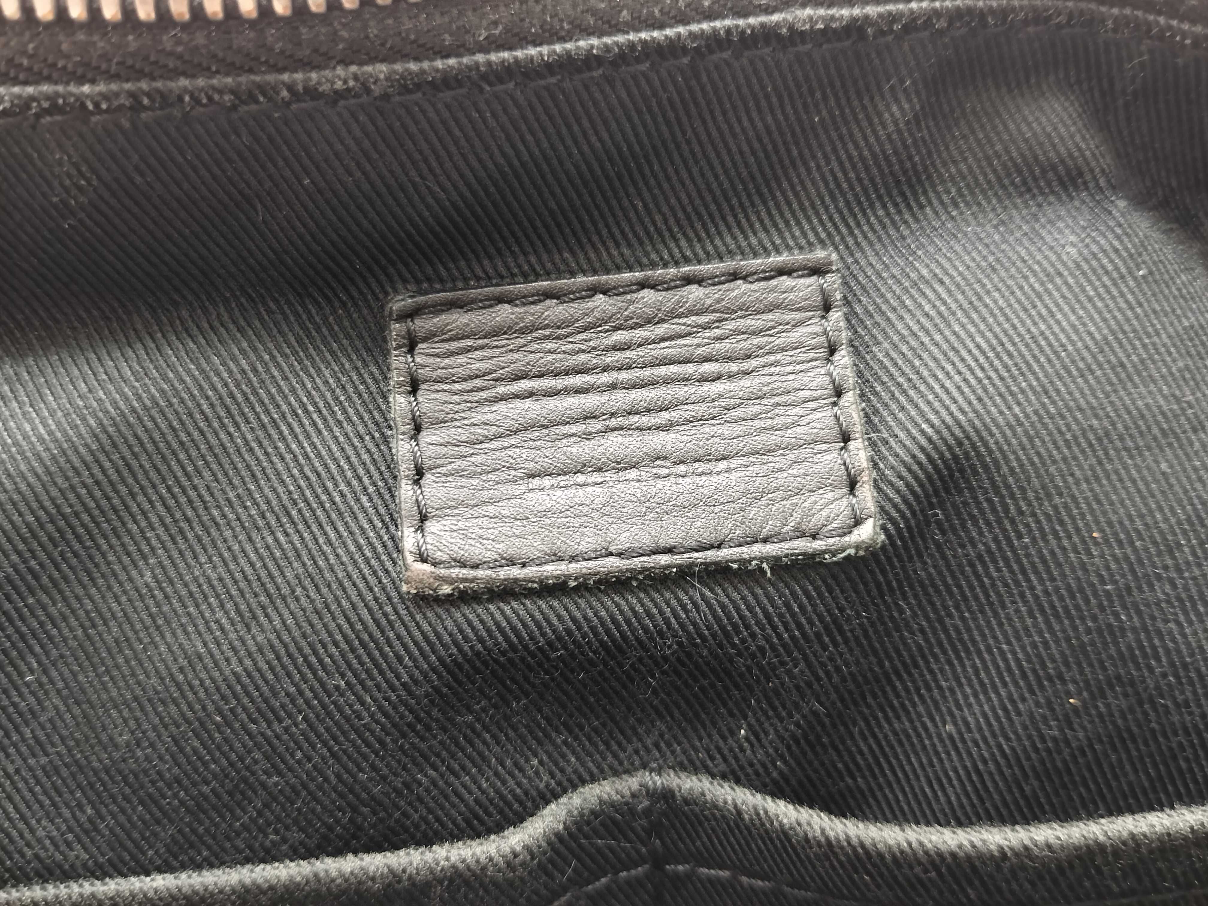 Damier Infini Vuitton Discovery Messenger Shoulder Bag — view 13