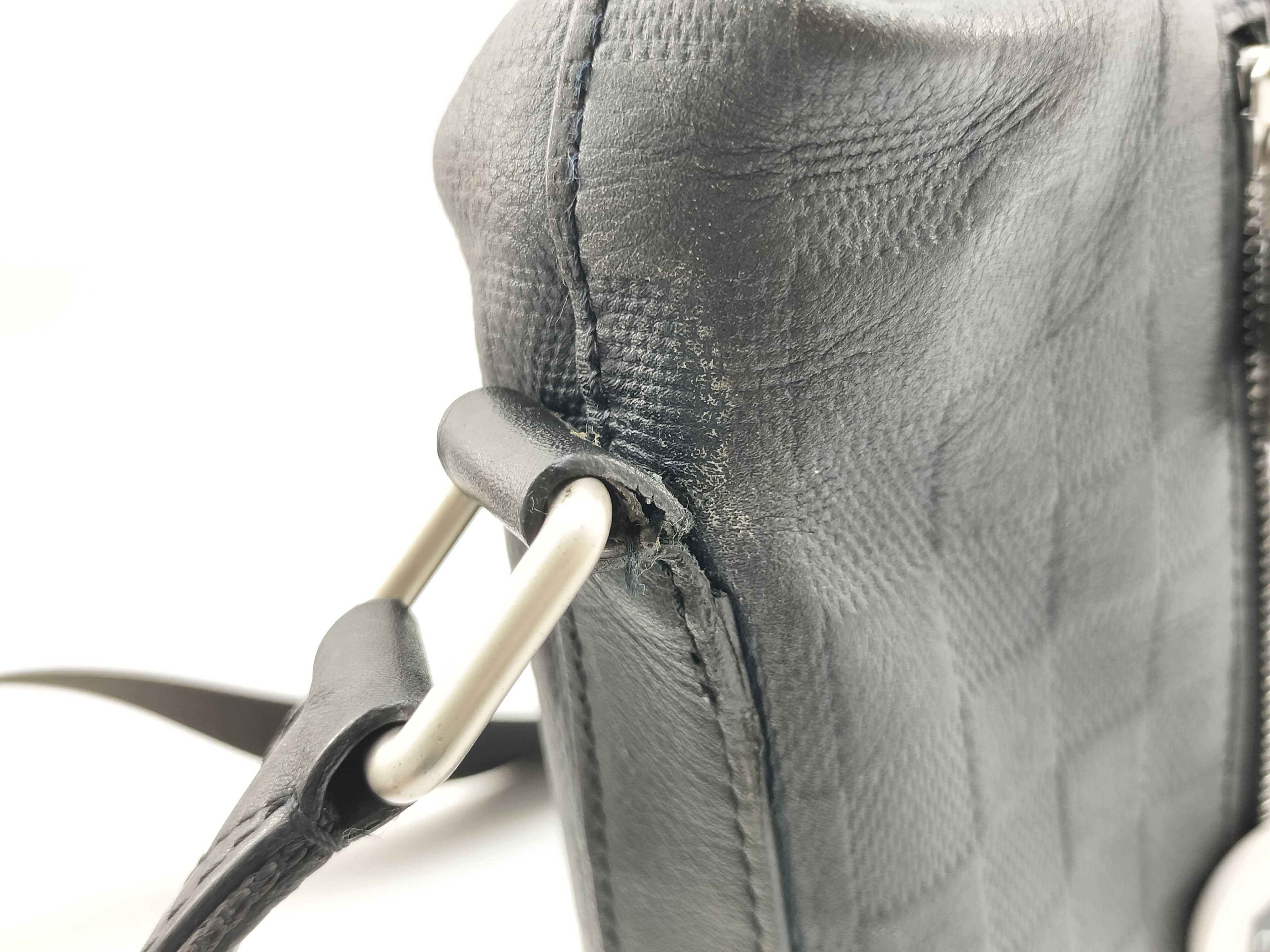 Damier Infini Vuitton Discovery Messenger Shoulder Bag — view 15