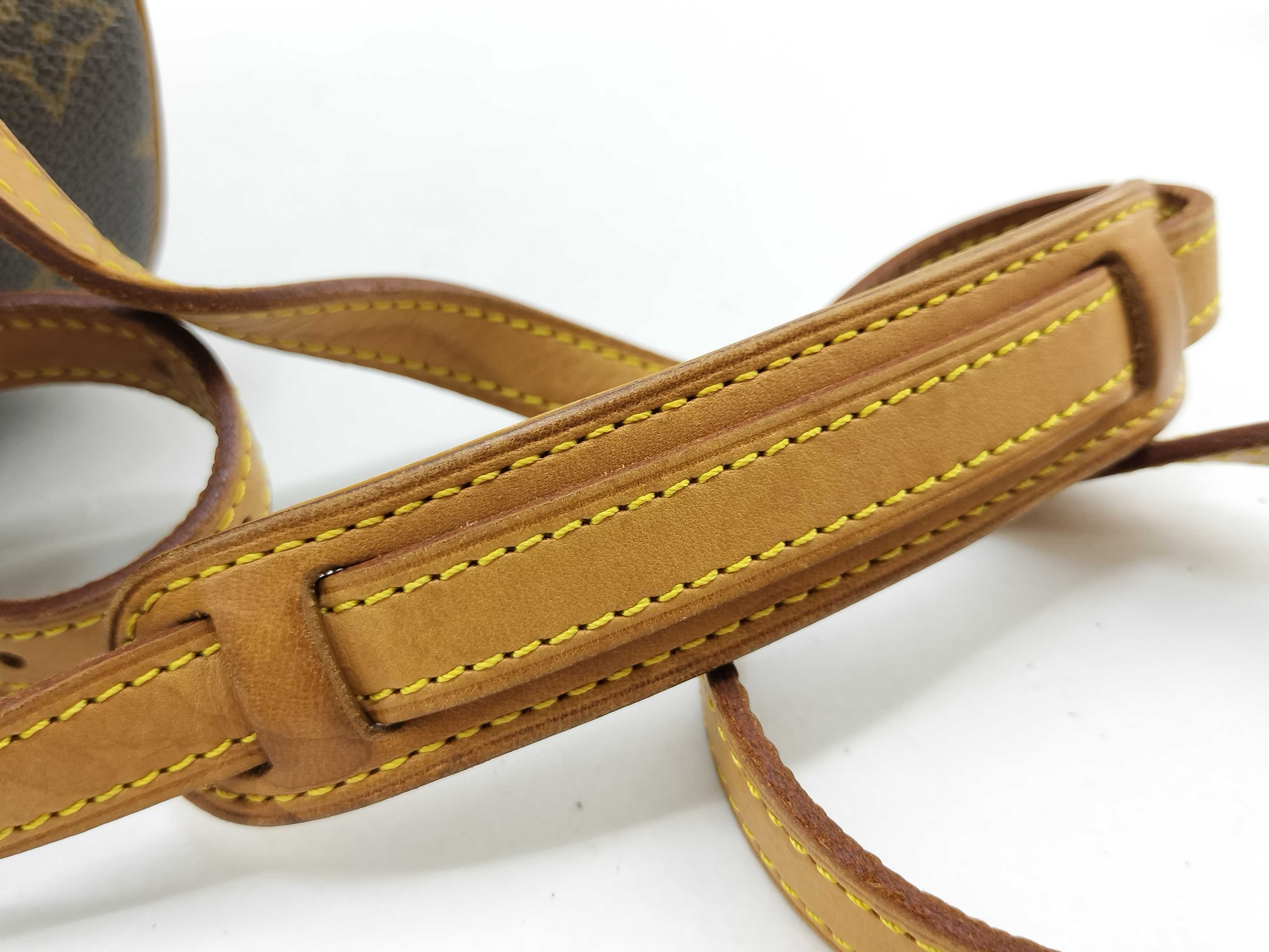 Monogram Blois M51221 BA0063 Brown Shoulder Bag — view 5