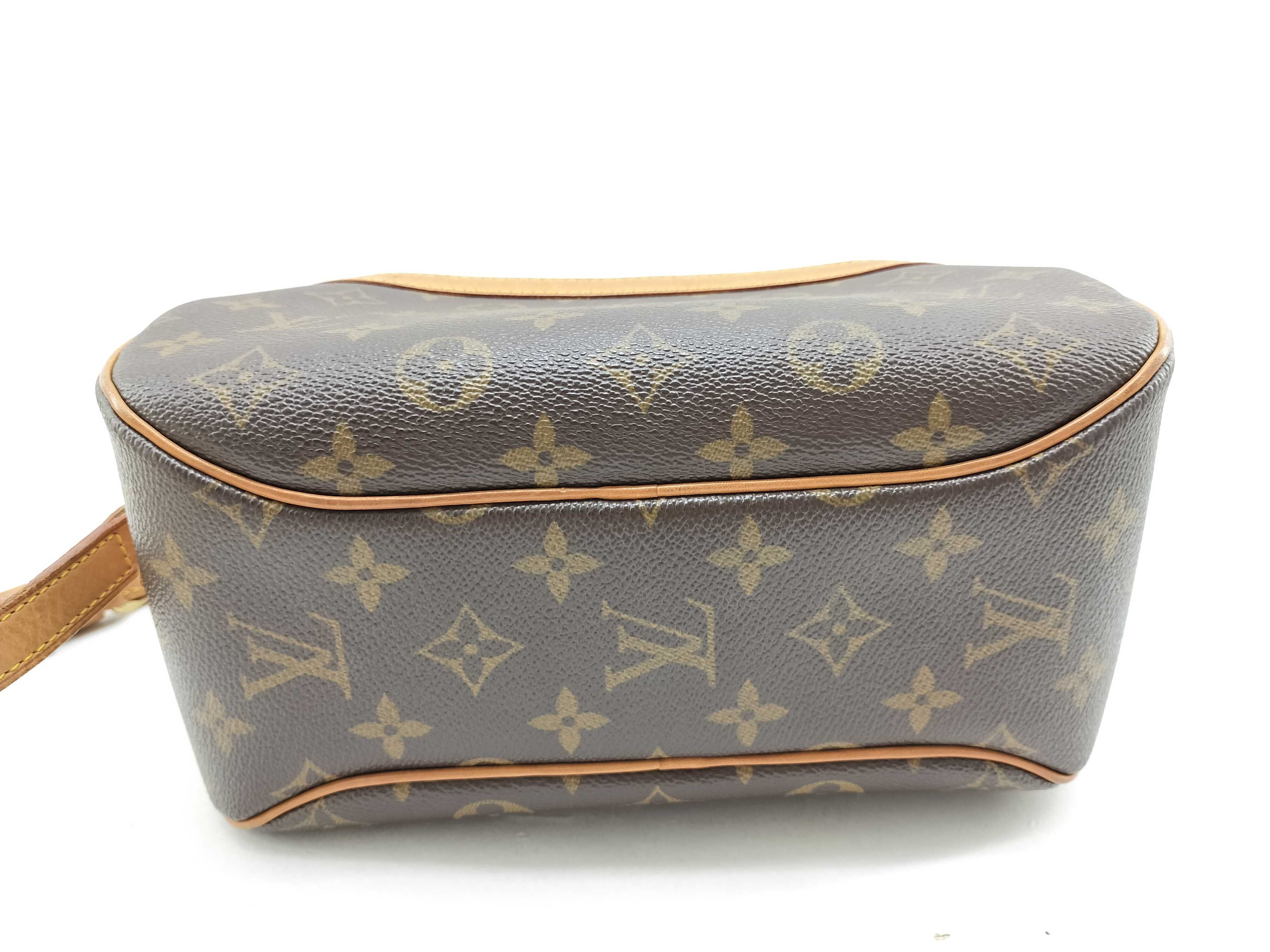 Monogram Blois M51221 BA0063 Brown Shoulder Bag — view 6