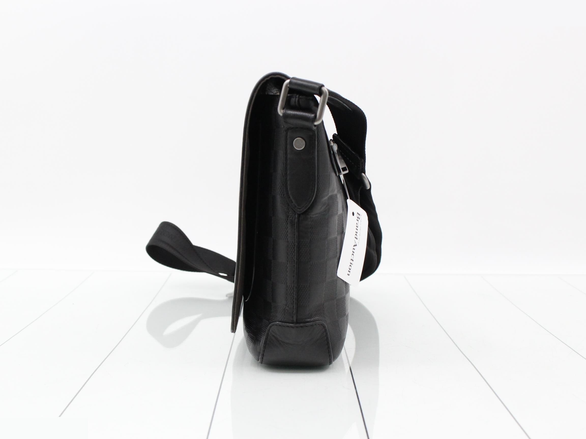 District PM Onyx — view 3