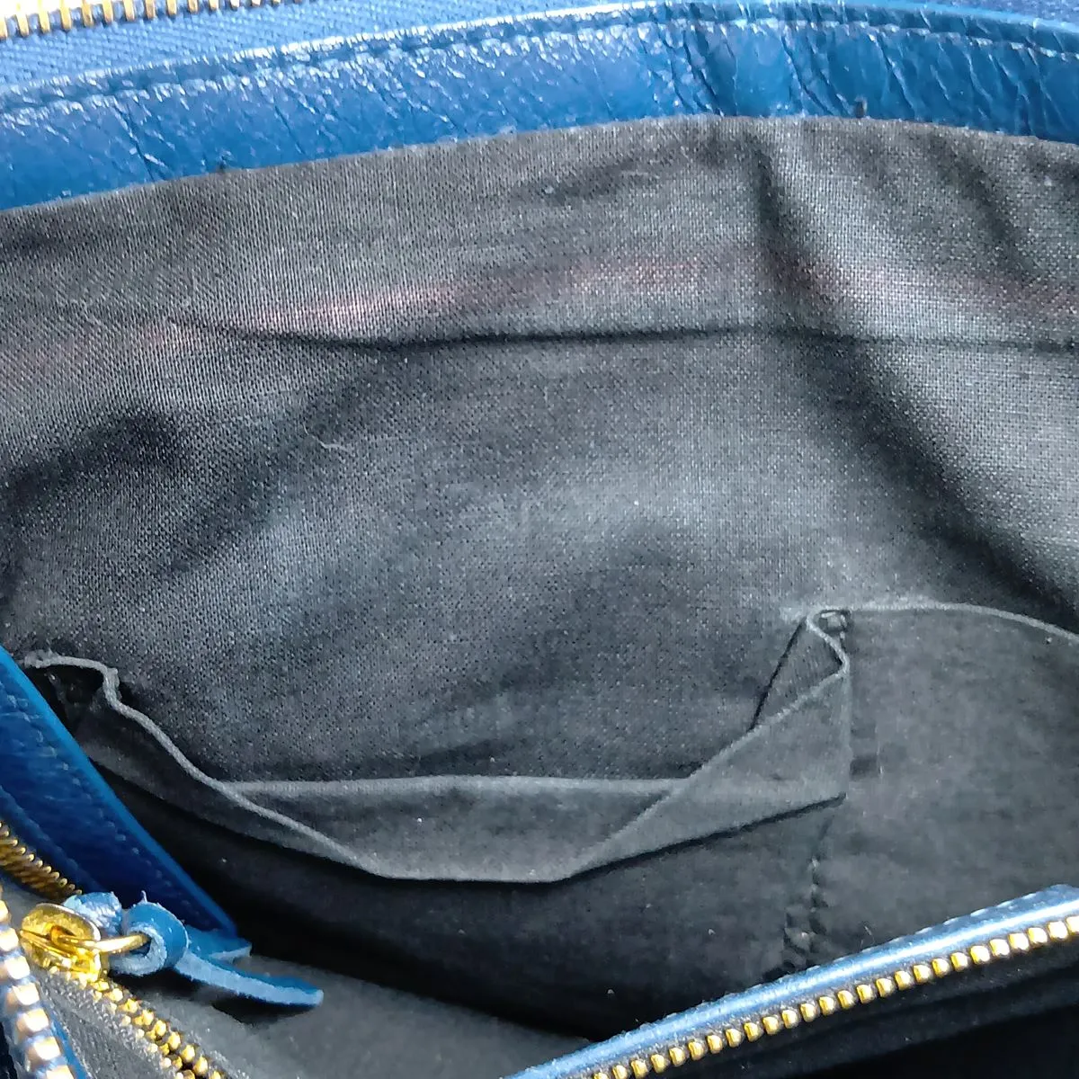 Classic City Leather 2-Way Handbag, Blue, 431621, with Mirror — view 13