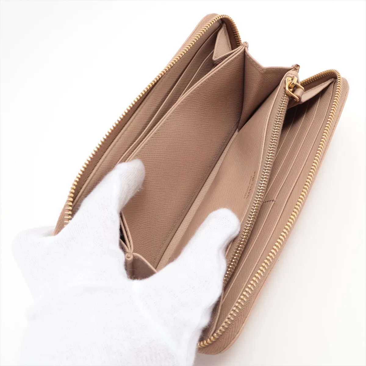 Saffiano 1ML506 Leather Round Zip Wallet Beige — view 7