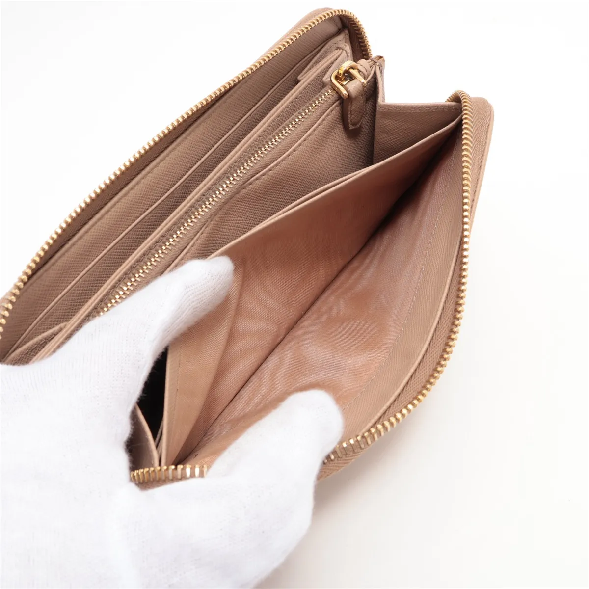 Saffiano 1ML506 Leather Round Zip Wallet Beige — view 9