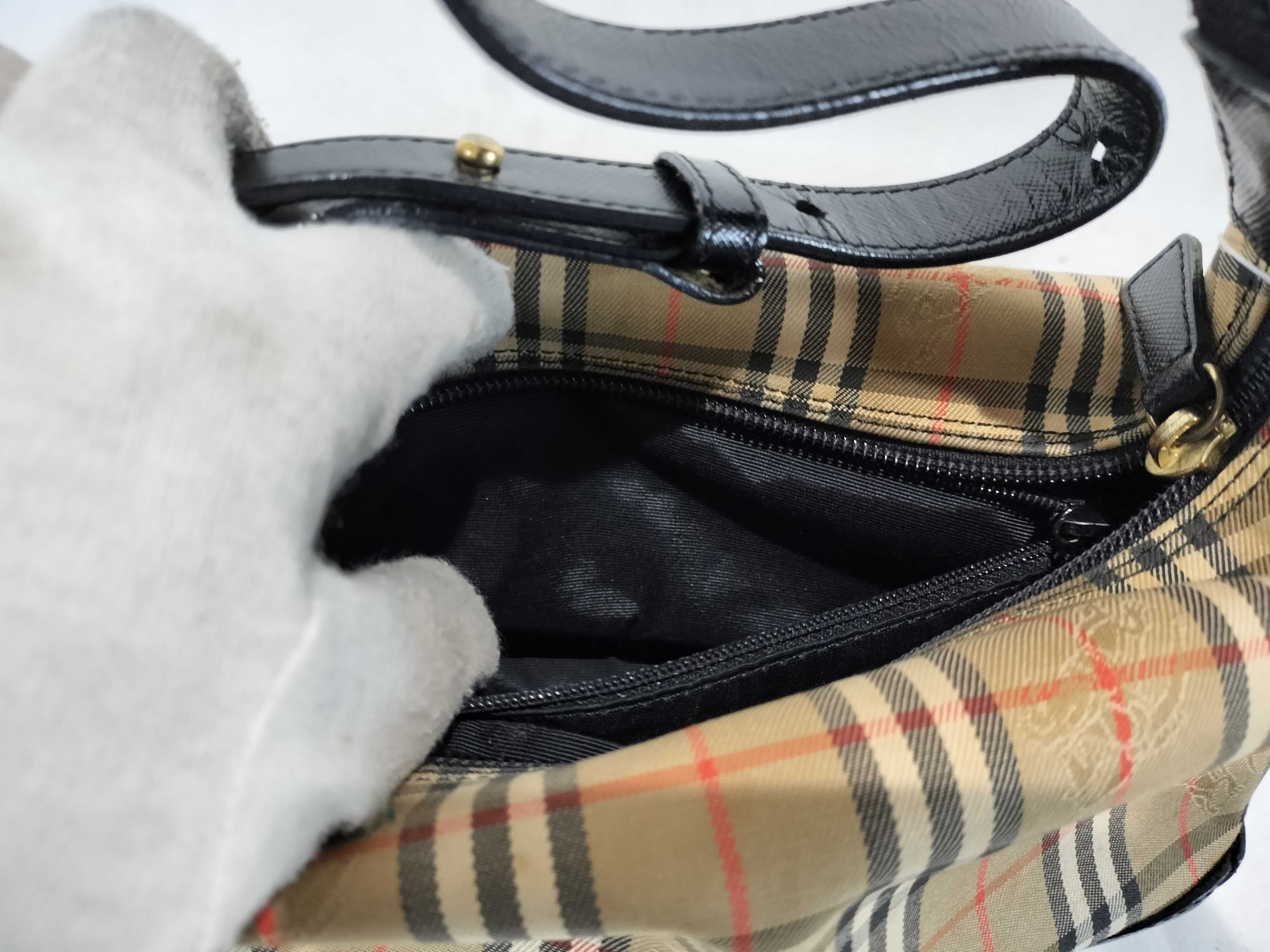 Checkered One-Shoulder Handbag — view 11