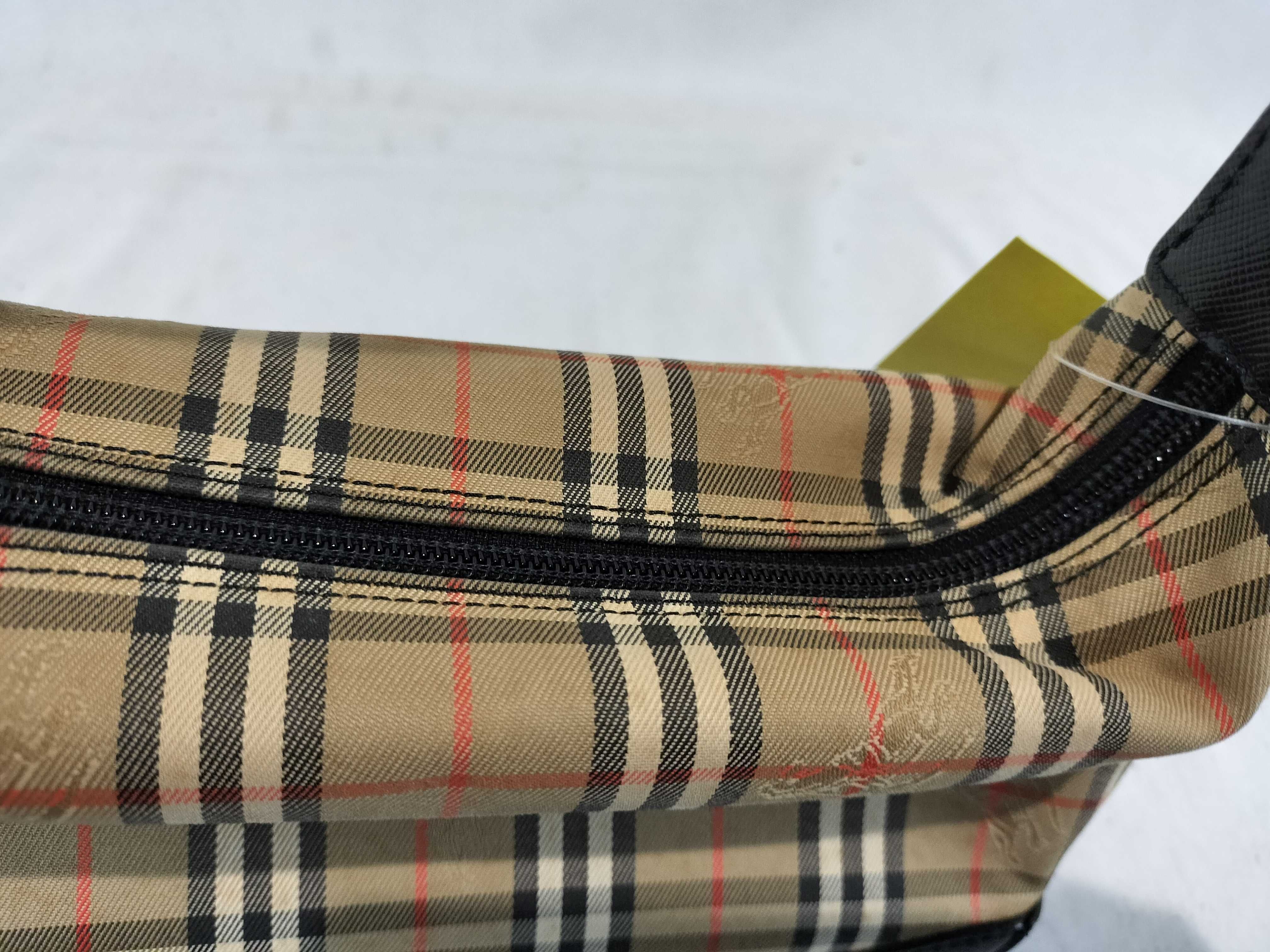 Checkered One-Shoulder Handbag — view 9