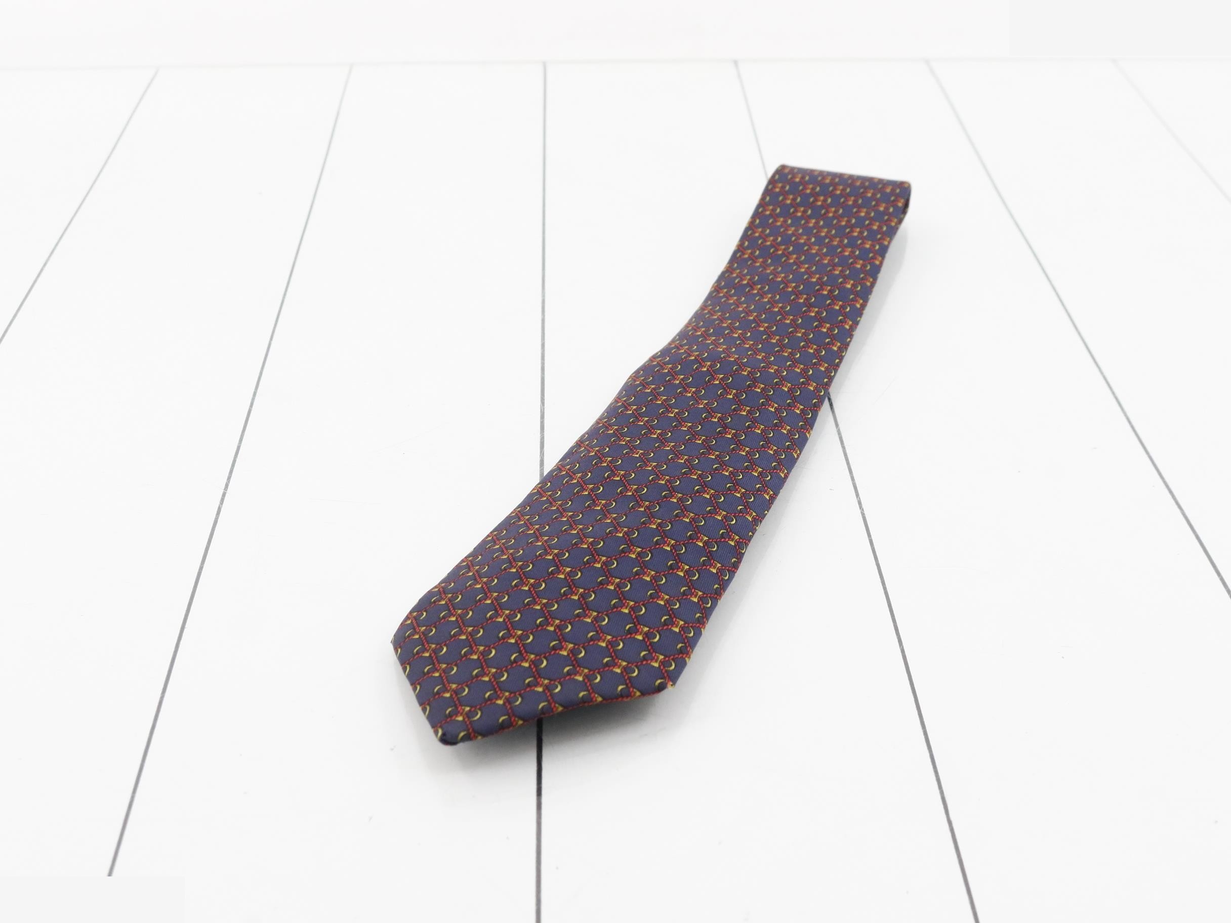 All-over pattern silk tie