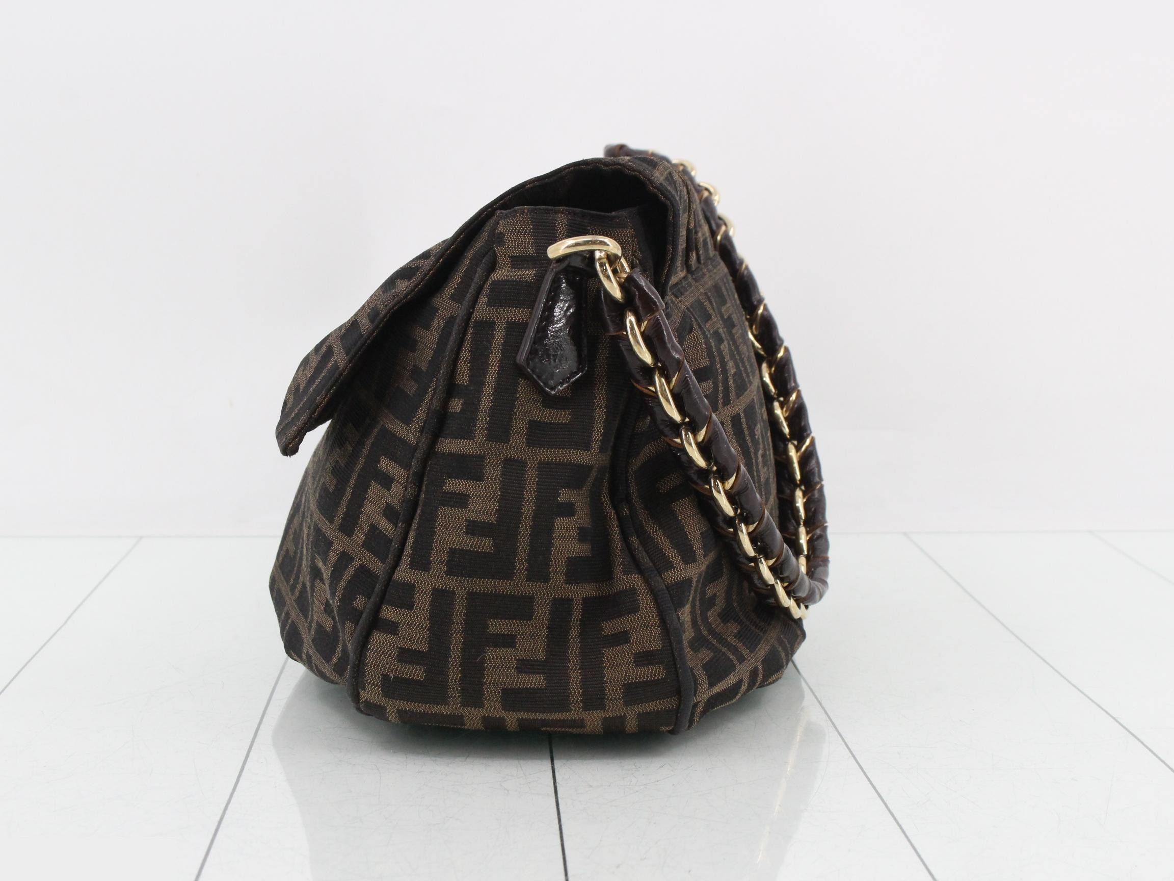 Mia Chain Mamma Bucket Zucca Shoulder Bag — view 3