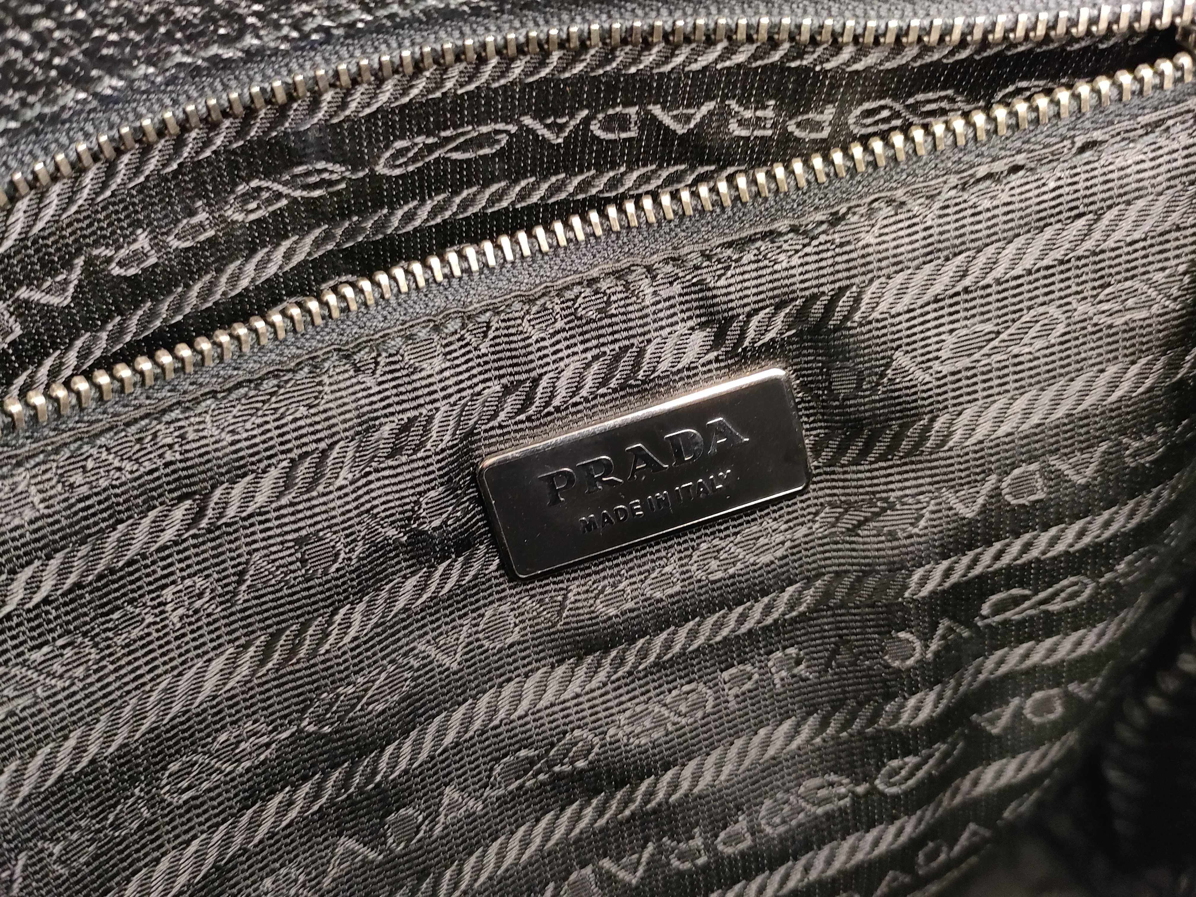 handbag, triangular logo, leather, black, card tag, handbag — view 11
