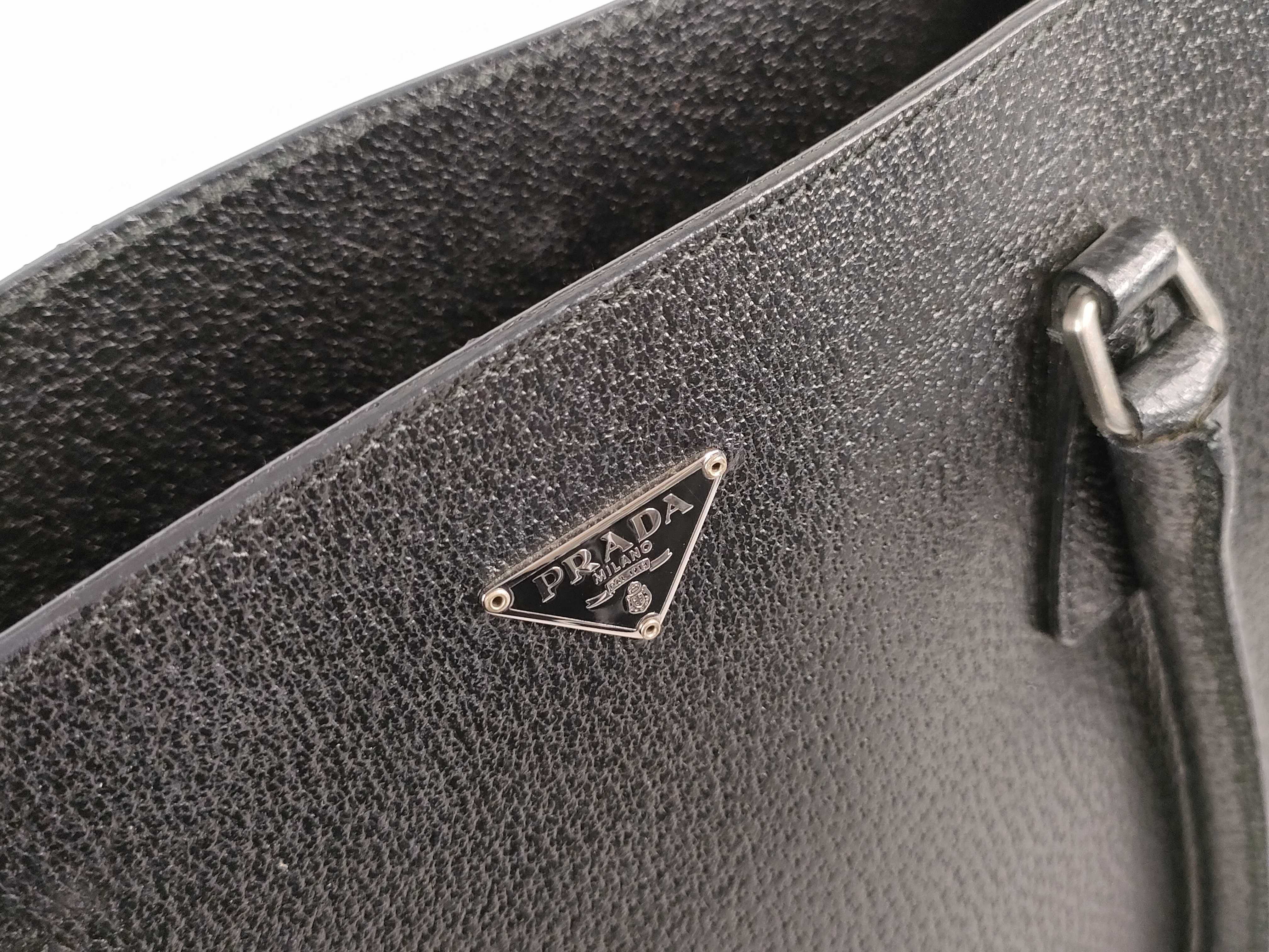 handbag, triangular logo, leather, black, card tag, handbag — view 13