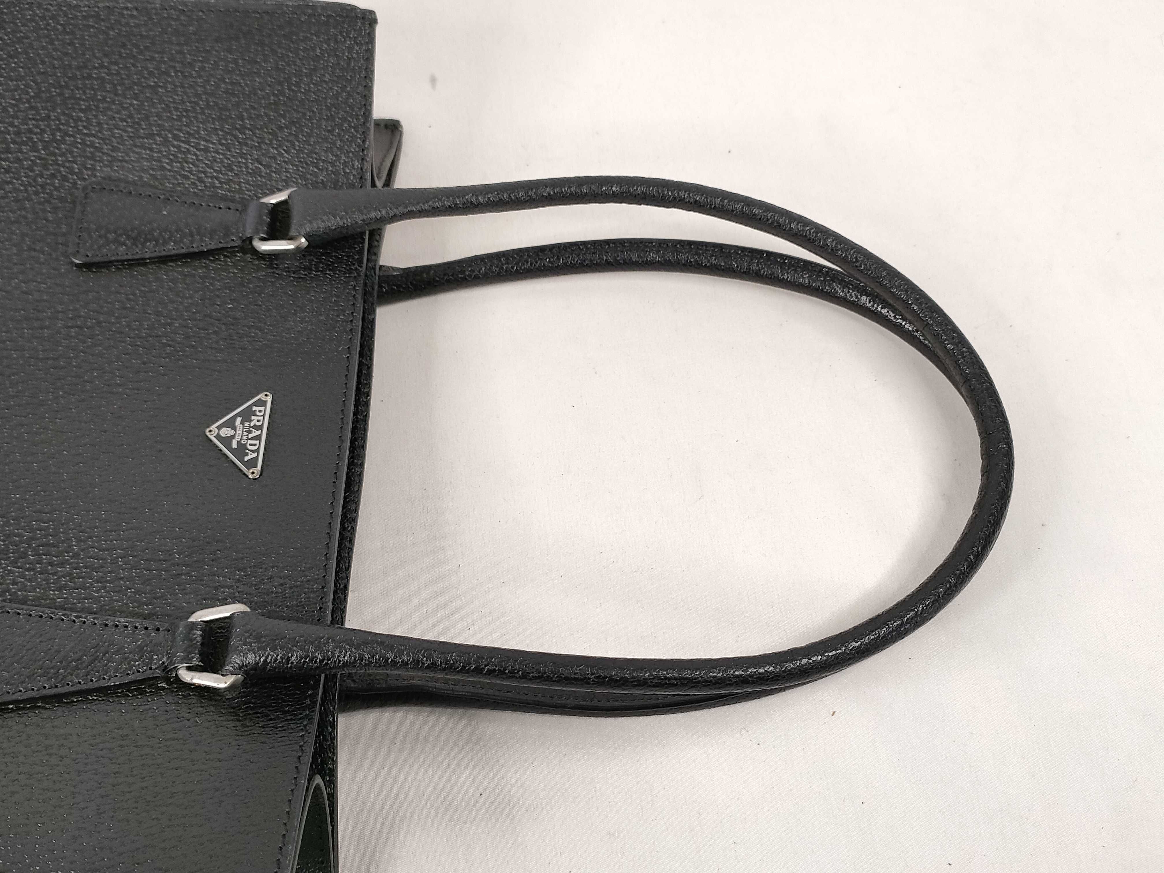 handbag, triangular logo, leather, black, card tag, handbag — view 3
