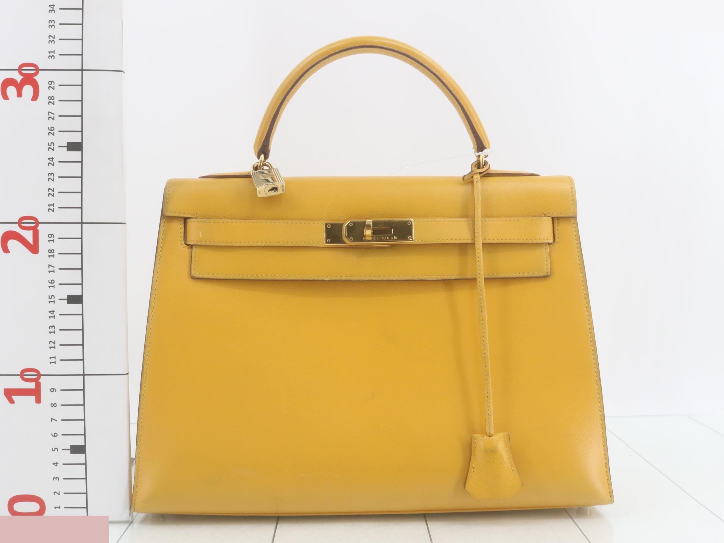 Kelly 32 Leather 2-Way Handbag, Z Stamp — view 2