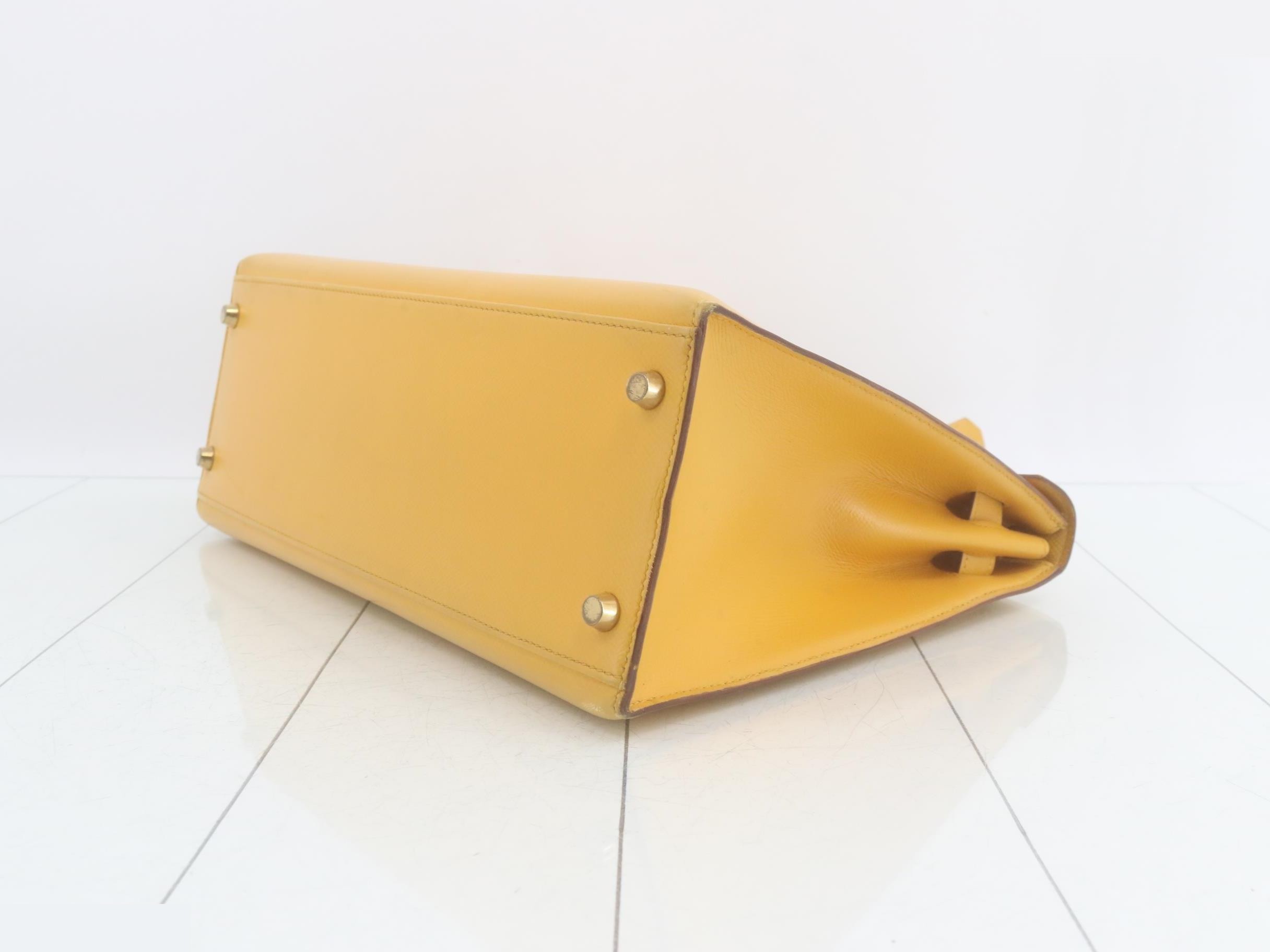 Kelly 32 Leather 2-Way Handbag, Z Stamp — view 7