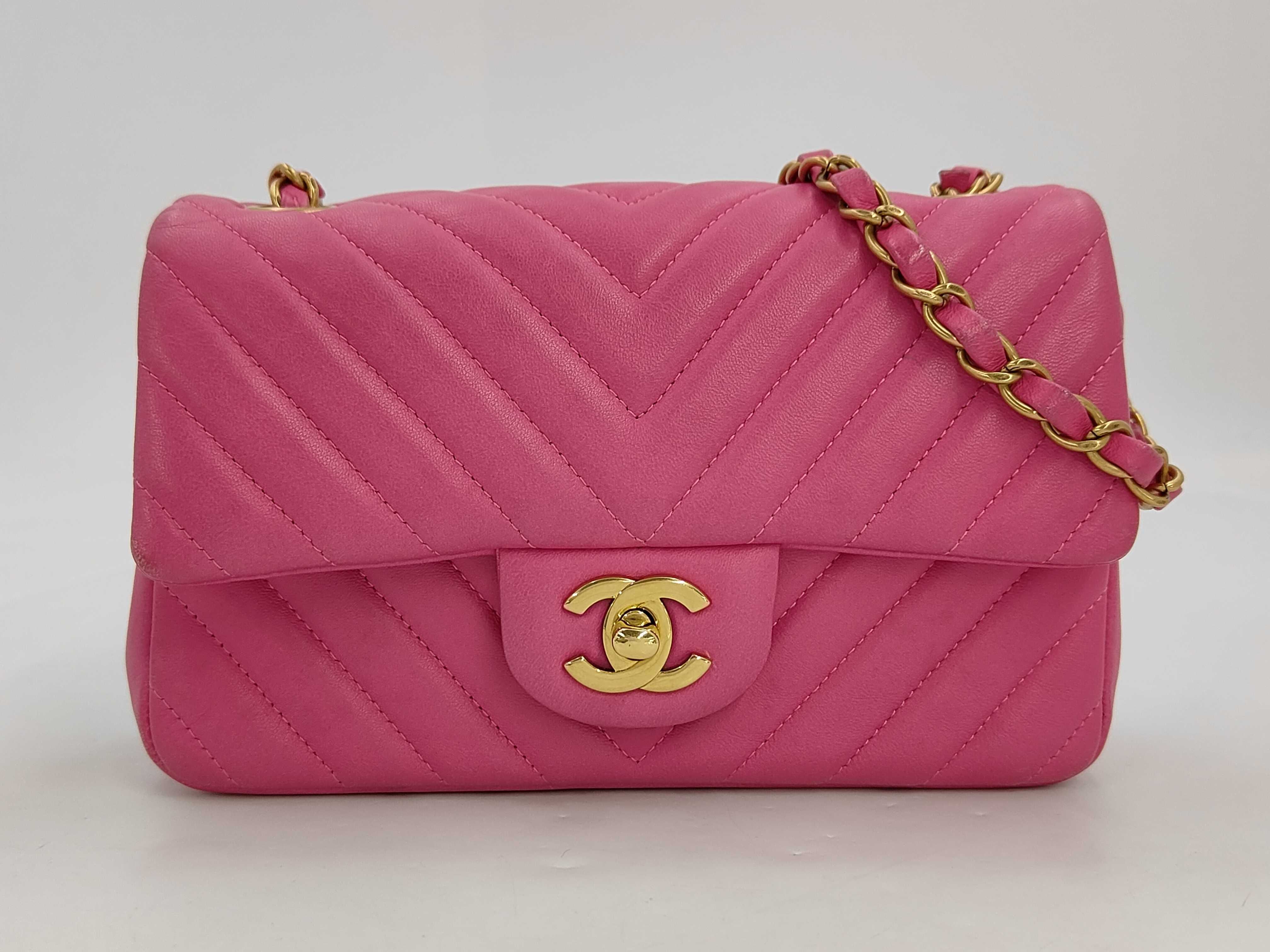 V stitch chain shoulder bag A69900 shoulder bag
