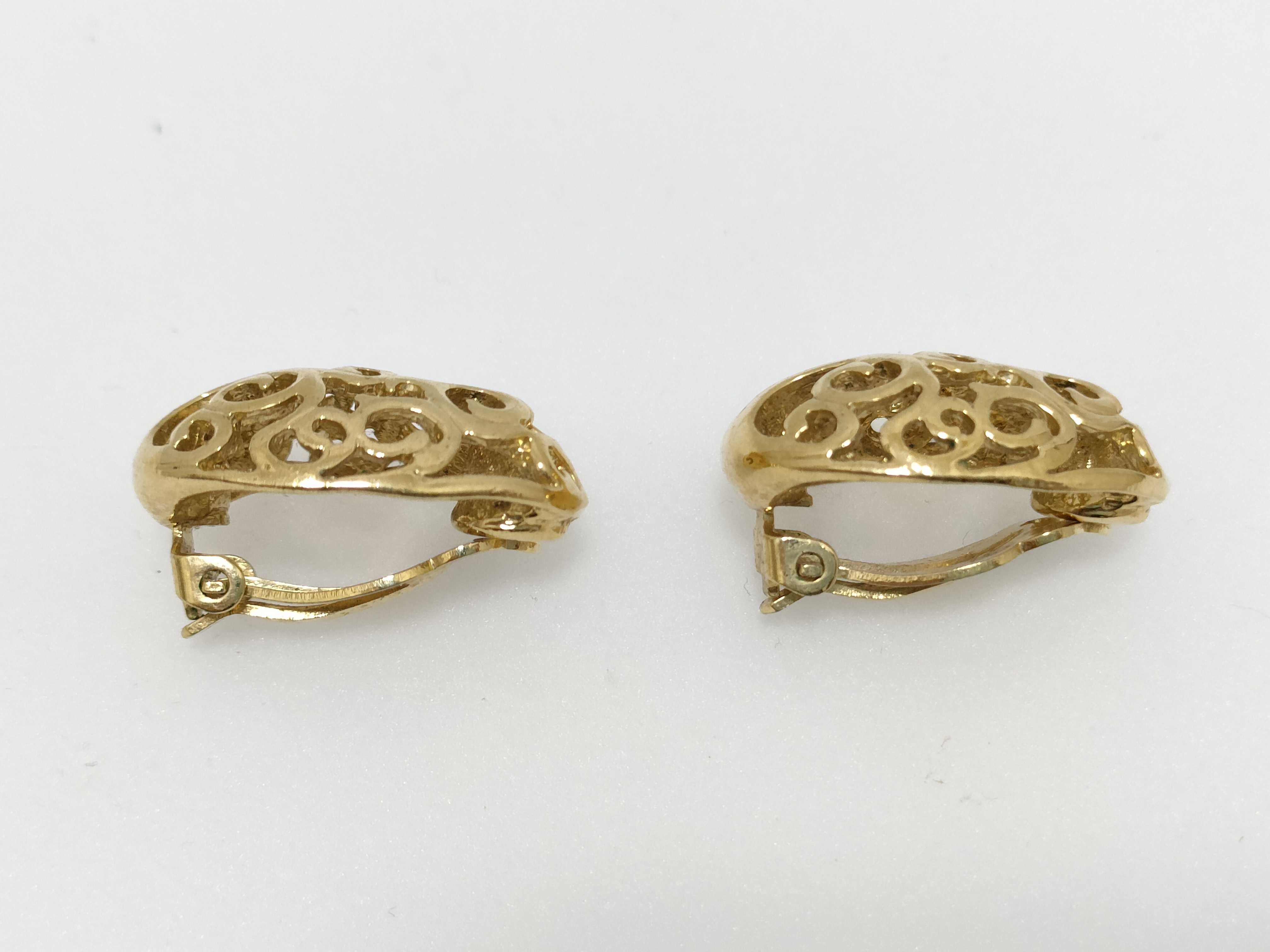 earrings — view 3
