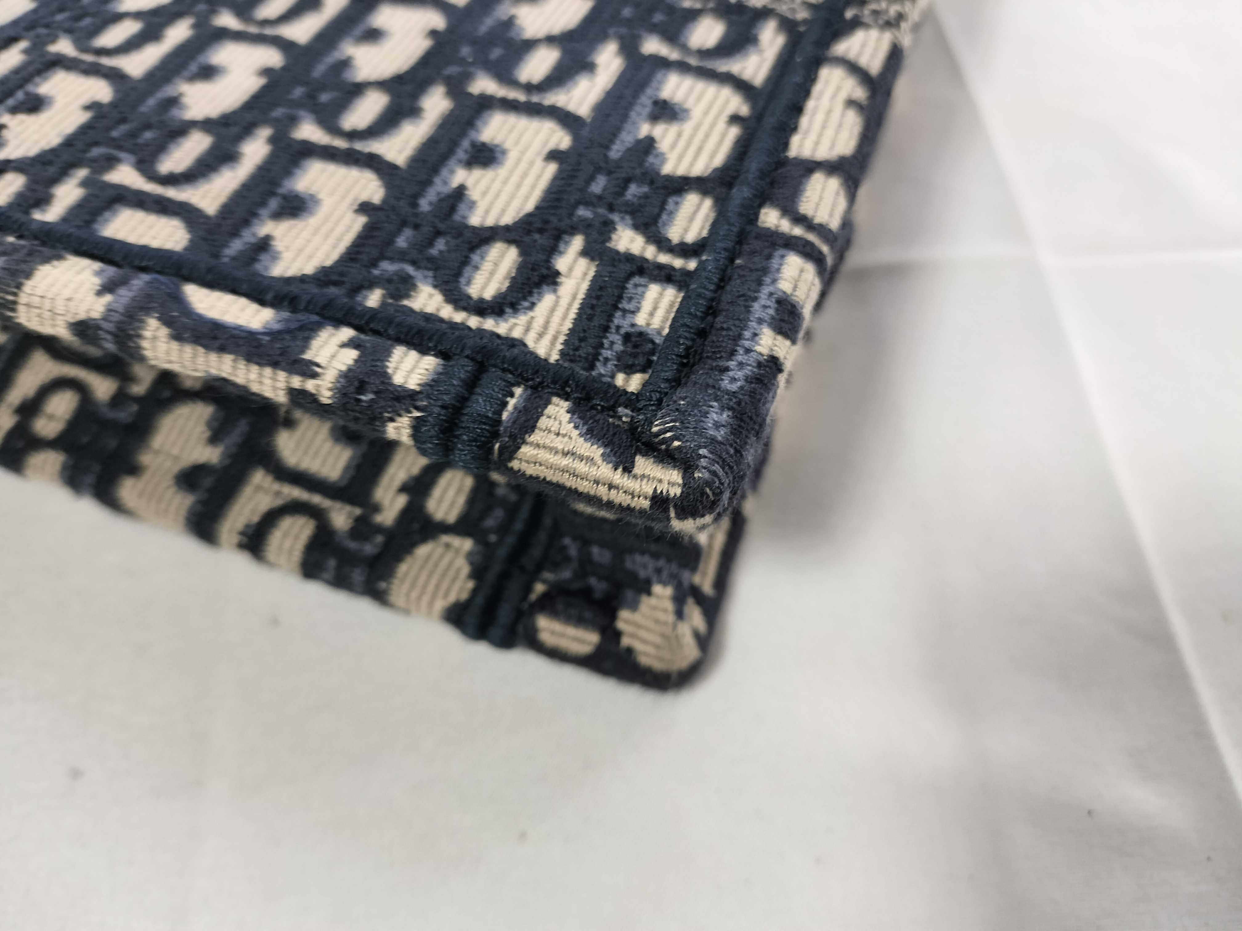 Small Tote Bag (with name engraving) — view 6