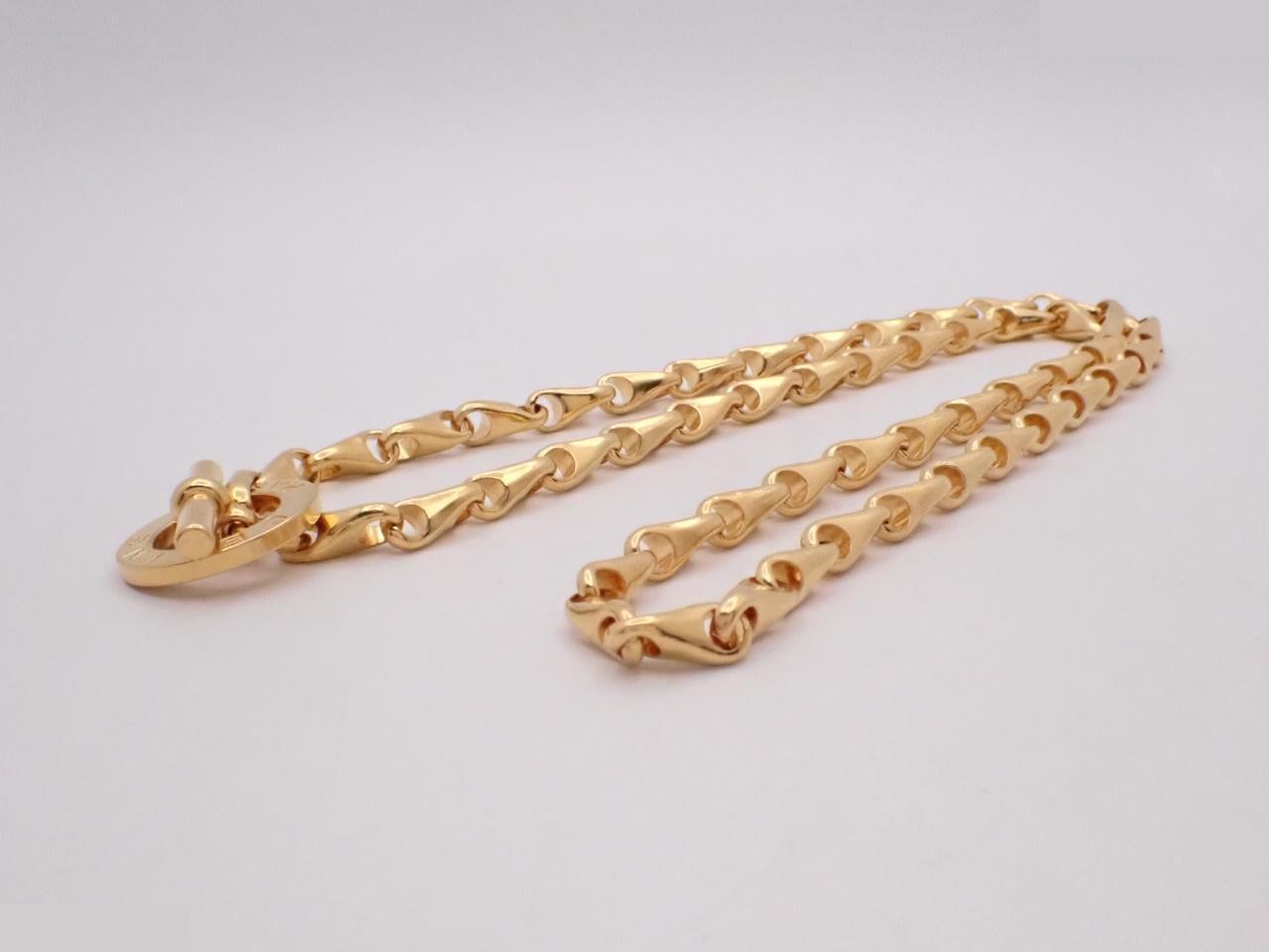 chain belt, gold color, approximately 90cm in length. — view 3
