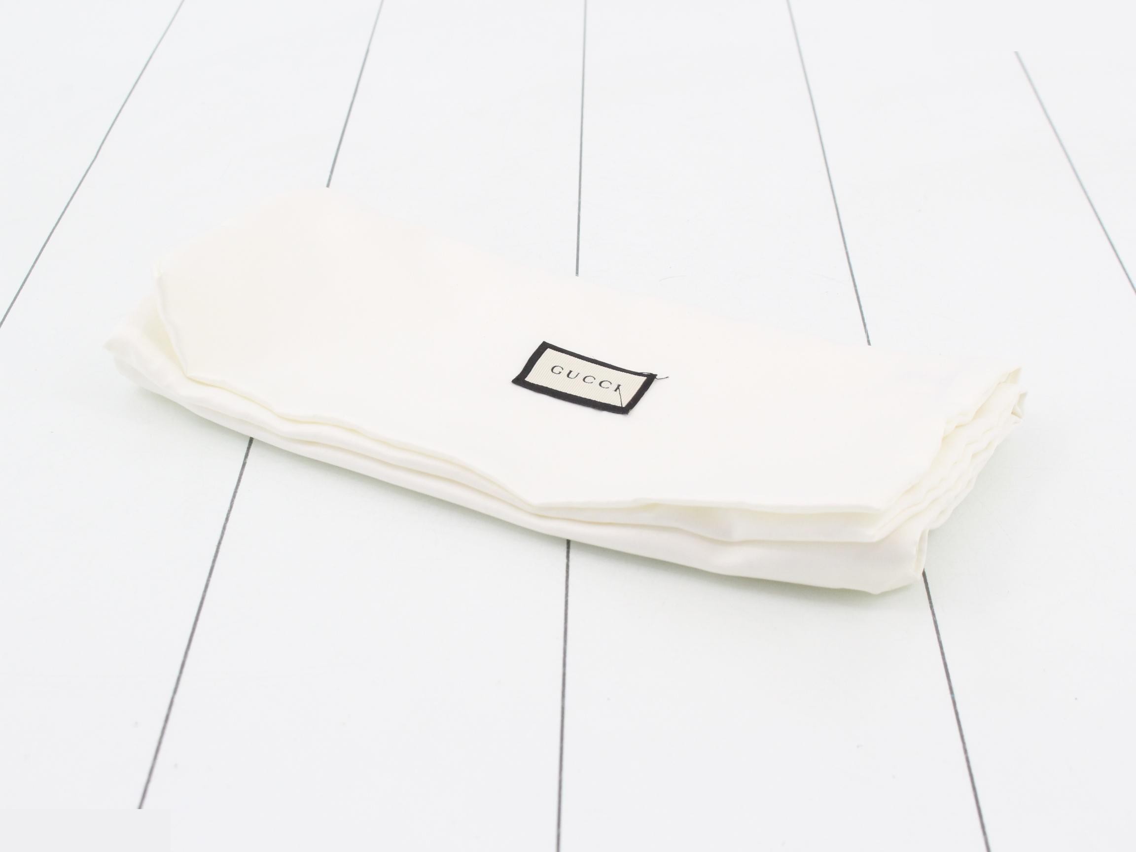 shoulder bag — view 5