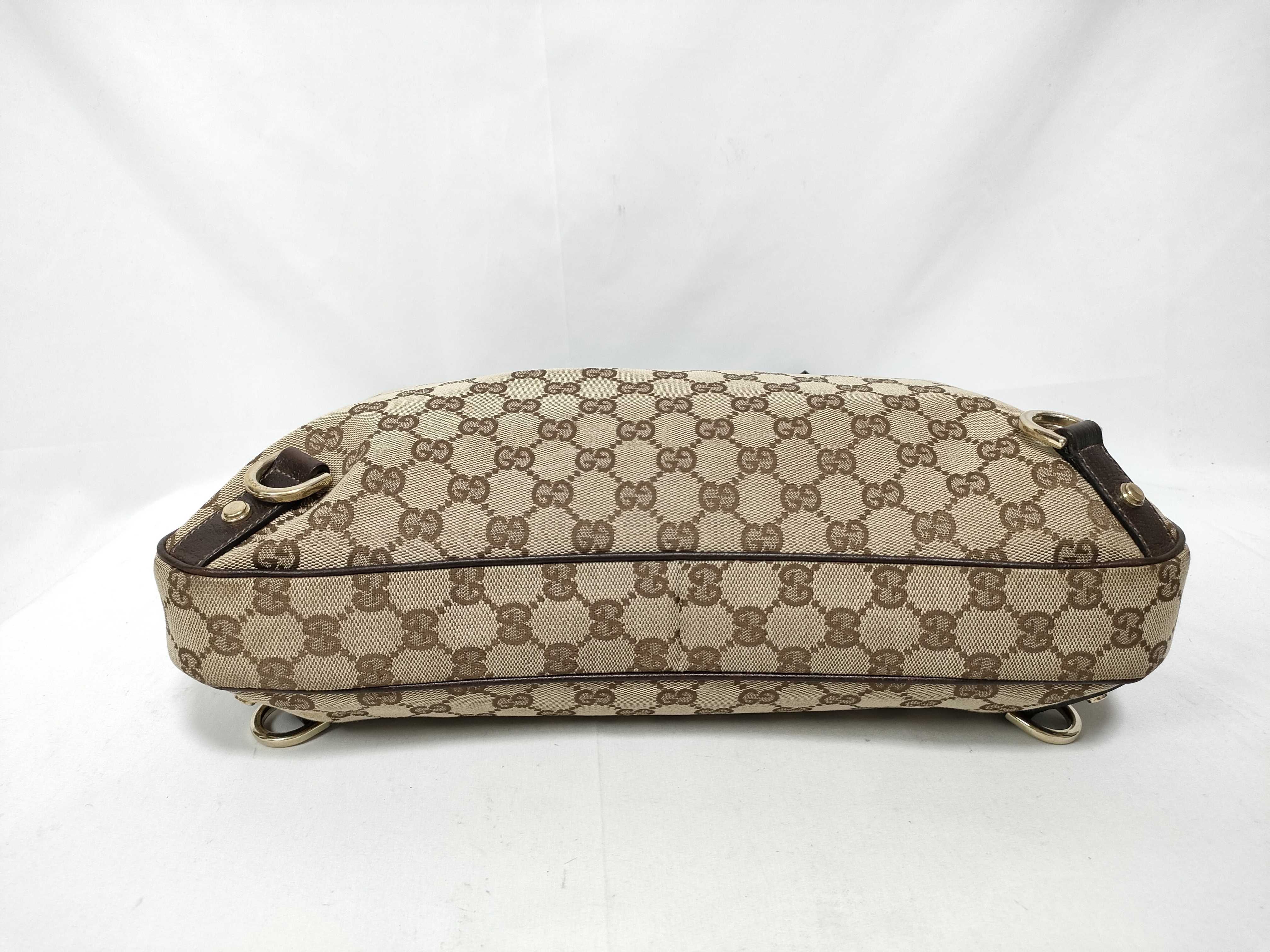 GG Canvas Abbey Shoulder Bag — view 3