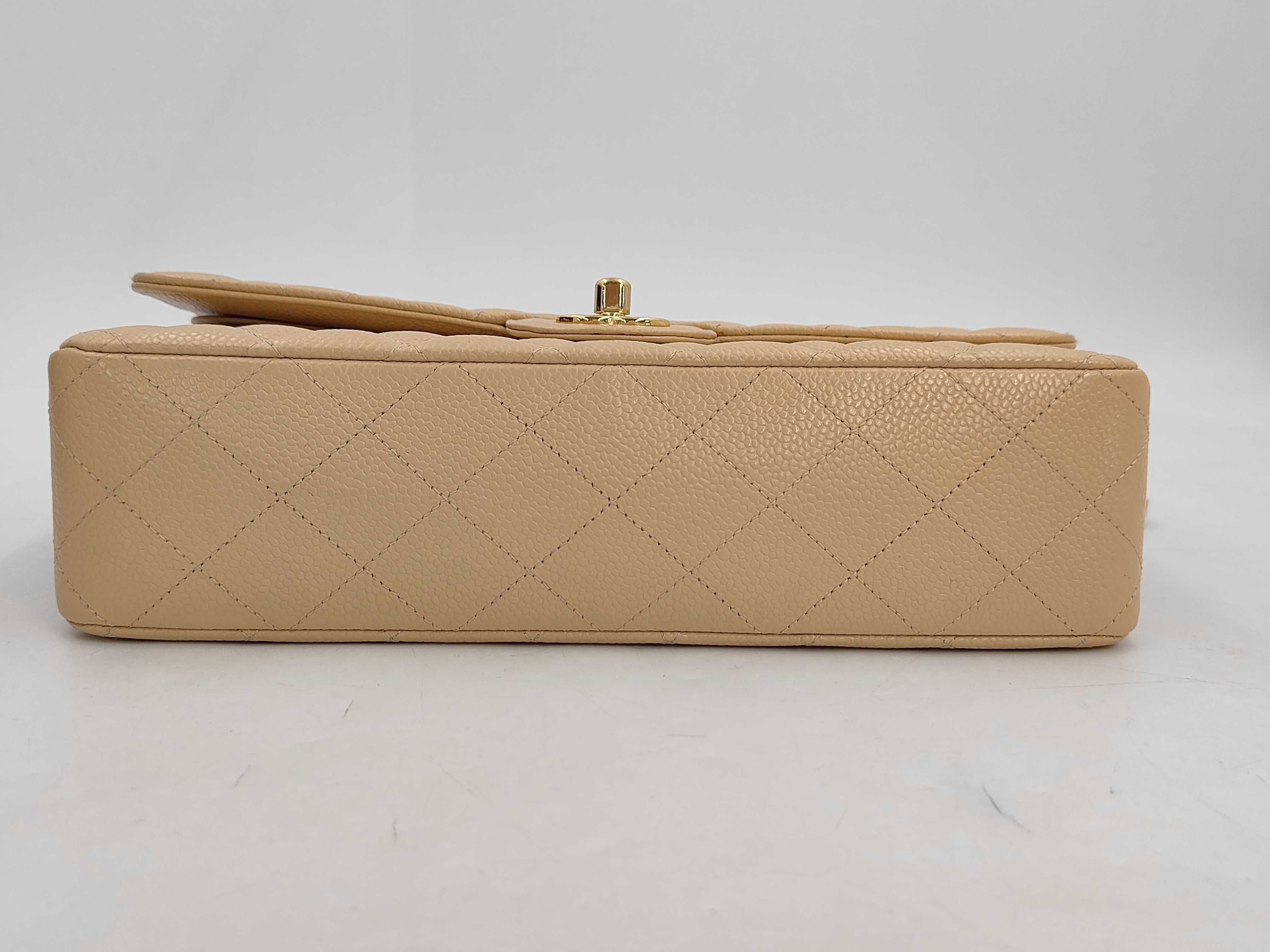 Matelassé 25 Caviar Skin Gold Hardware Double Flap Double Chain Shoulder Bag Card Seal Serial Number A01112 Beige Shoulder Bag — view 3