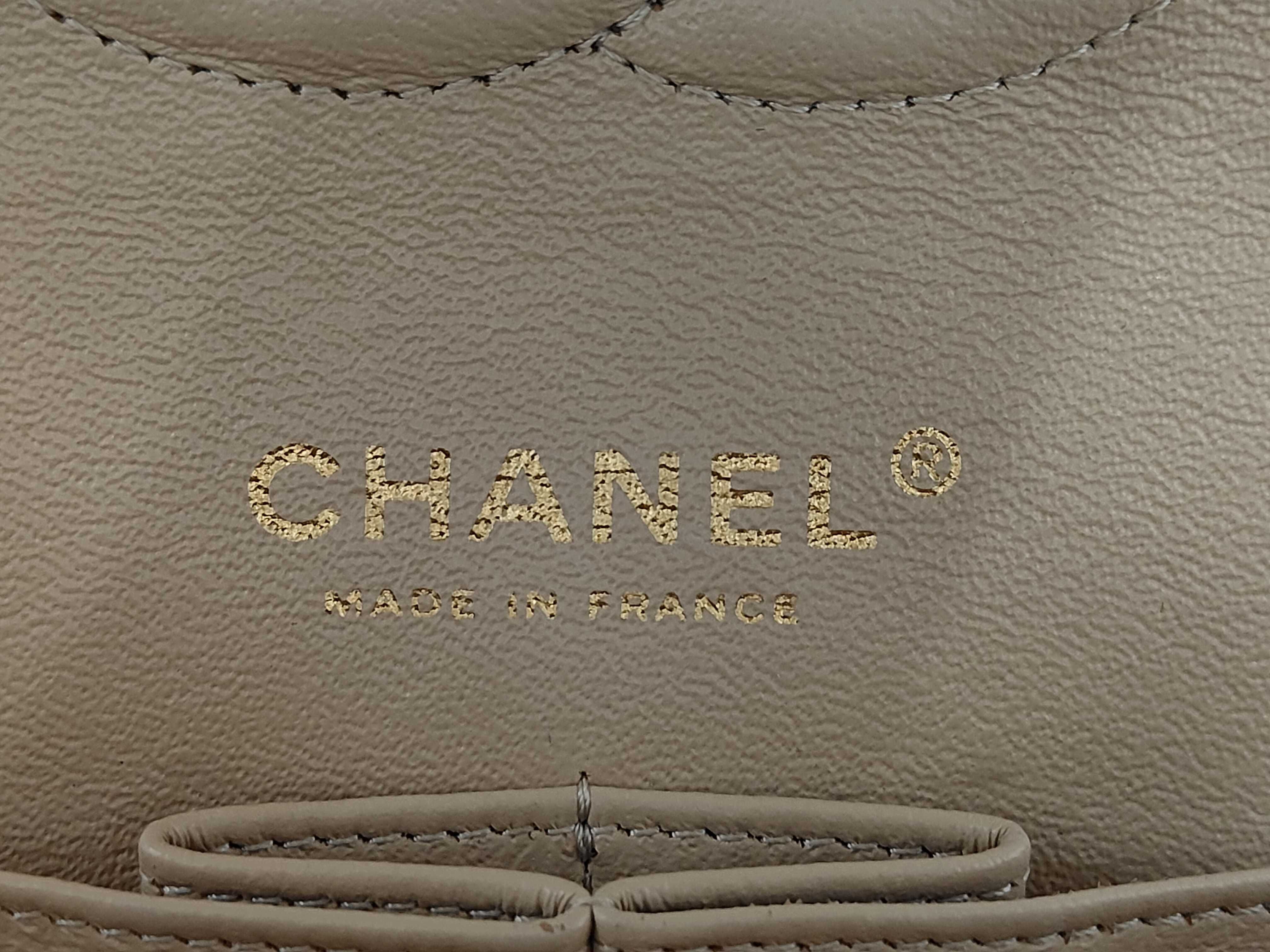 Matelassé 25 Caviar Skin Gold Hardware Double Flap Double Chain Shoulder Bag Card Seal Serial Number A01112 Beige Shoulder Bag — view 10