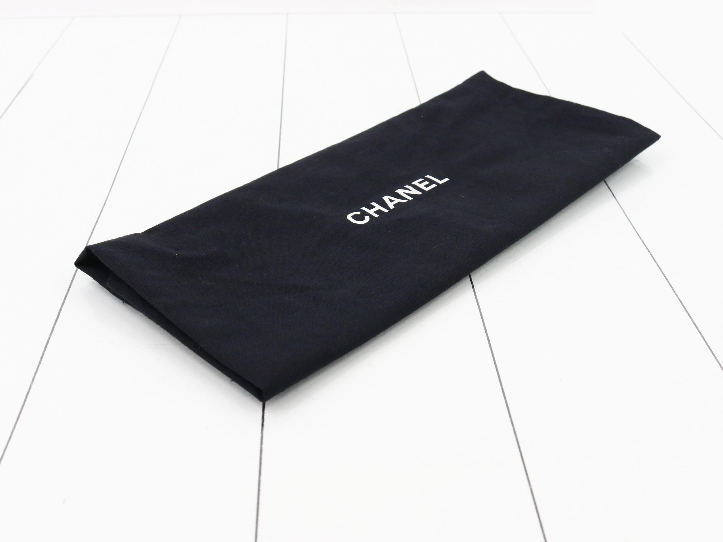 Boy Chanel Caviar Skin Chain Shoulder Bag — view 7