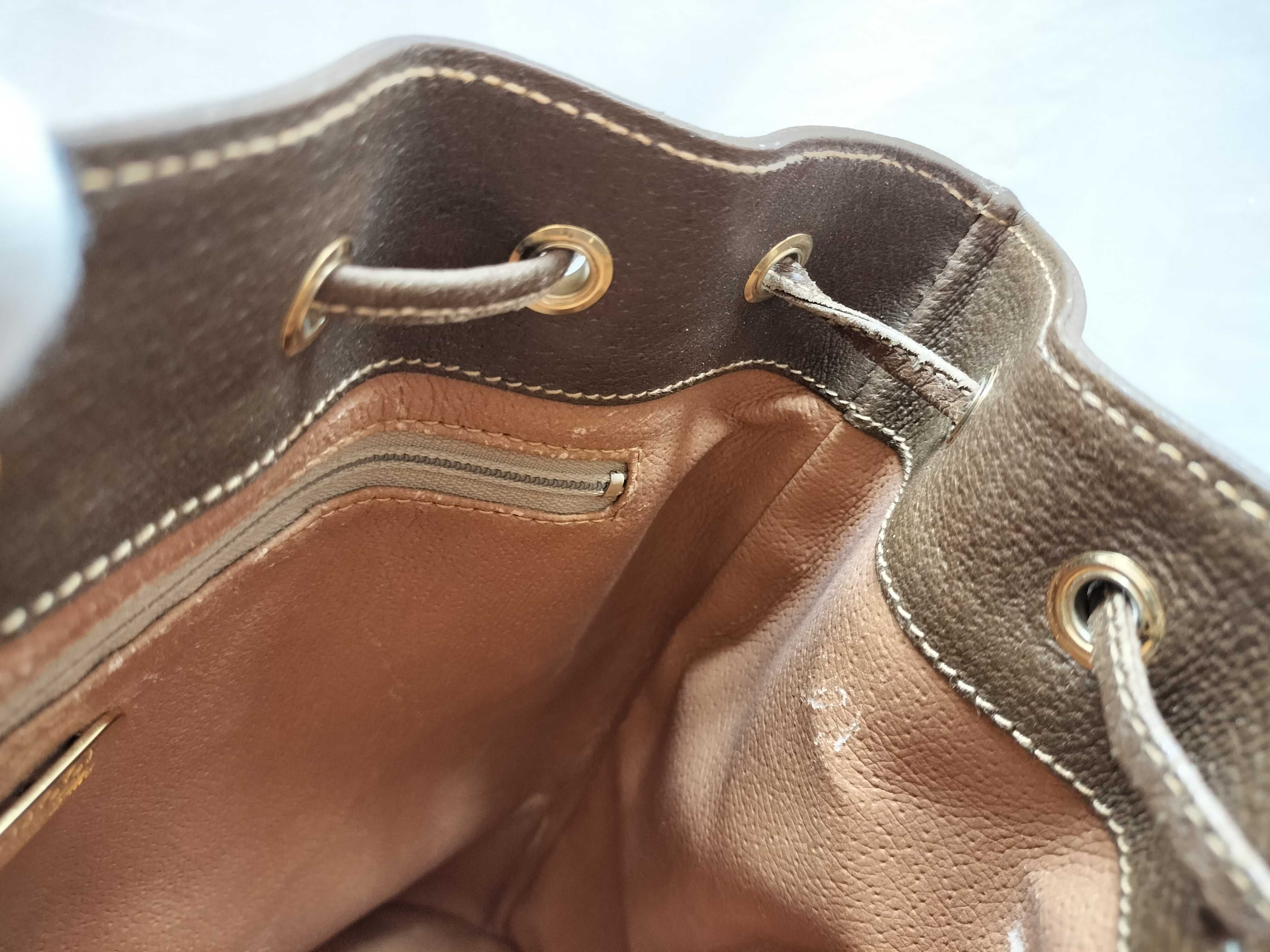 GG Plus Old Gucci Drawstring Shoulder Bag — view 11