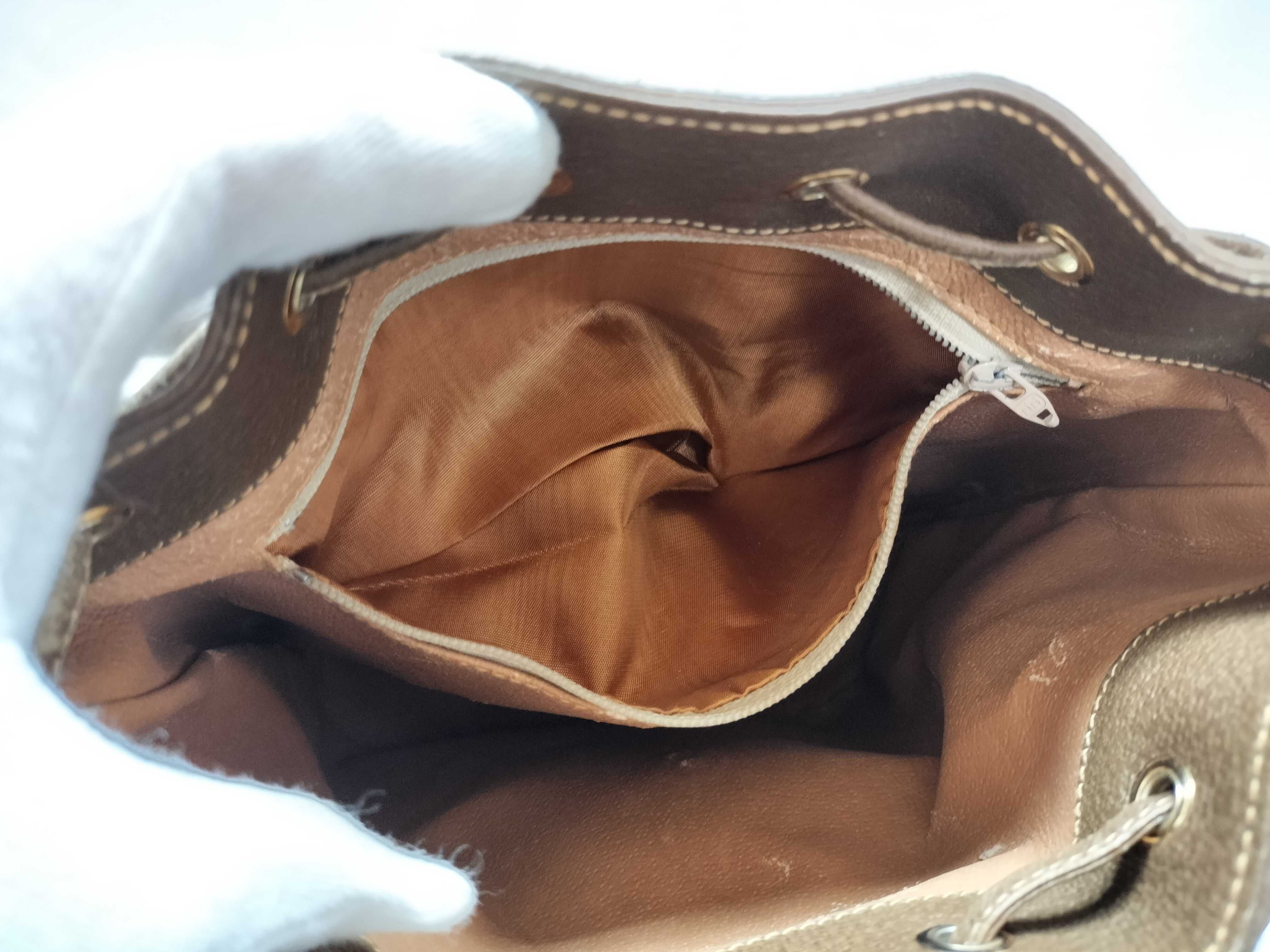 GG Plus Old Gucci Drawstring Shoulder Bag — view 14