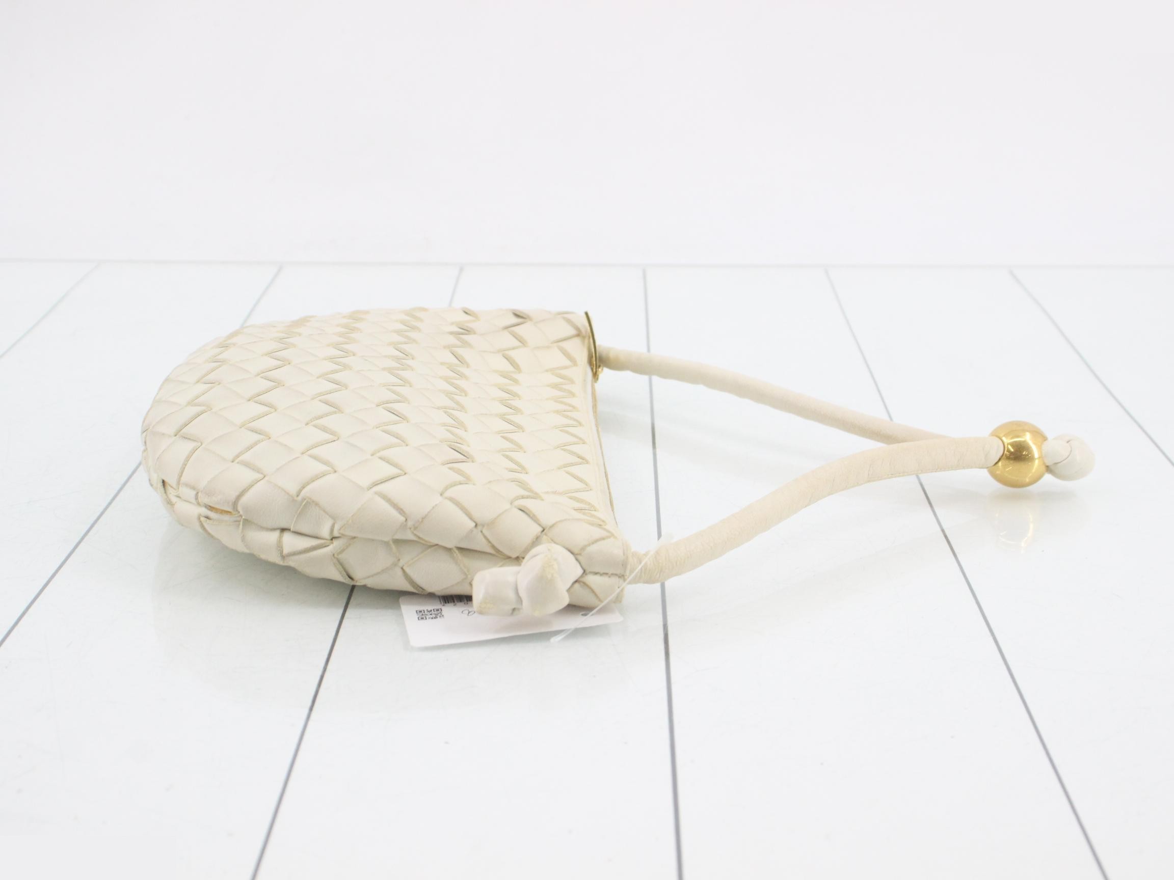 Intrecciato (bag) / Handbag — view 3