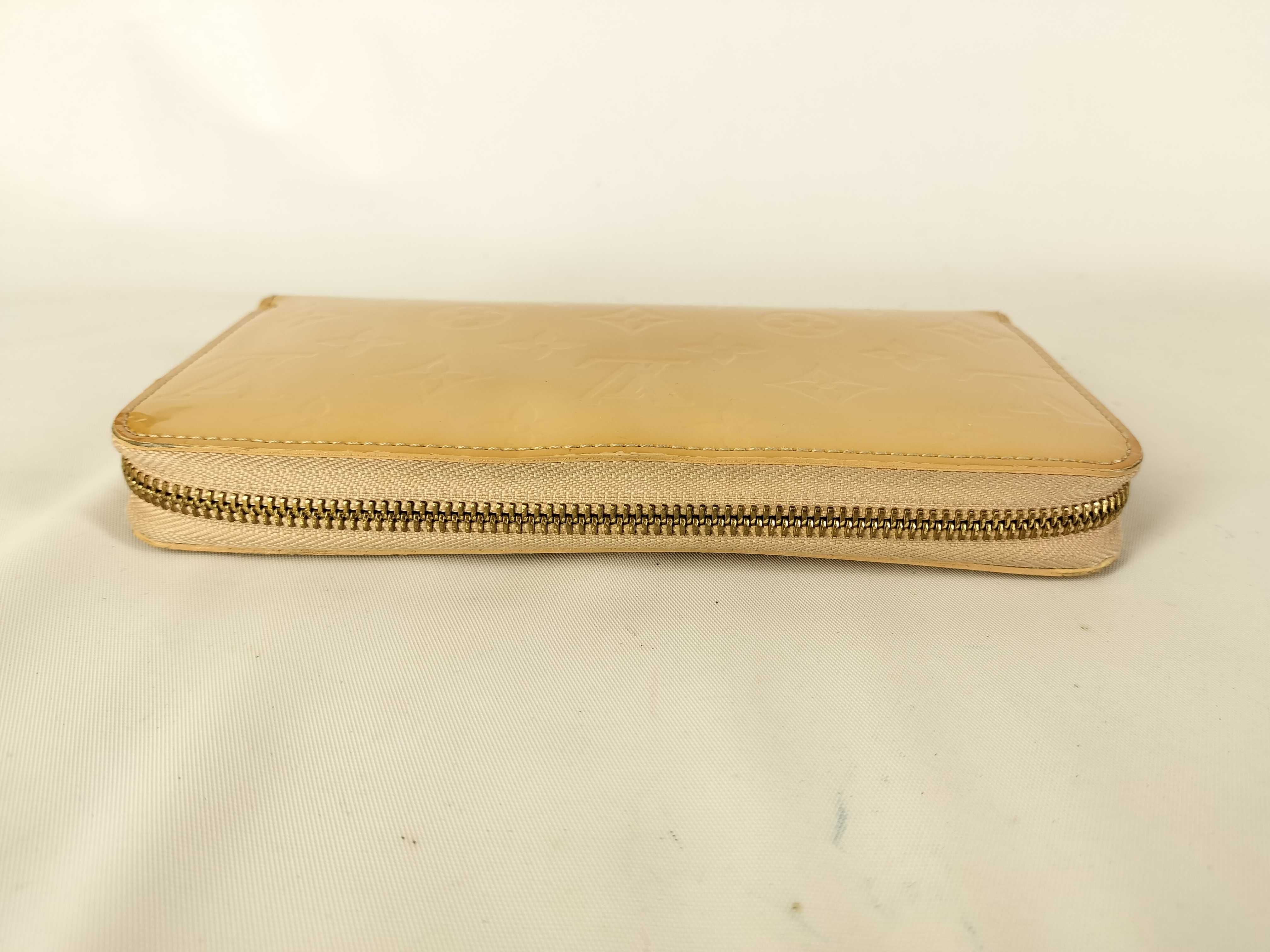 Vernis M91470 Zippy Wallet — view 4