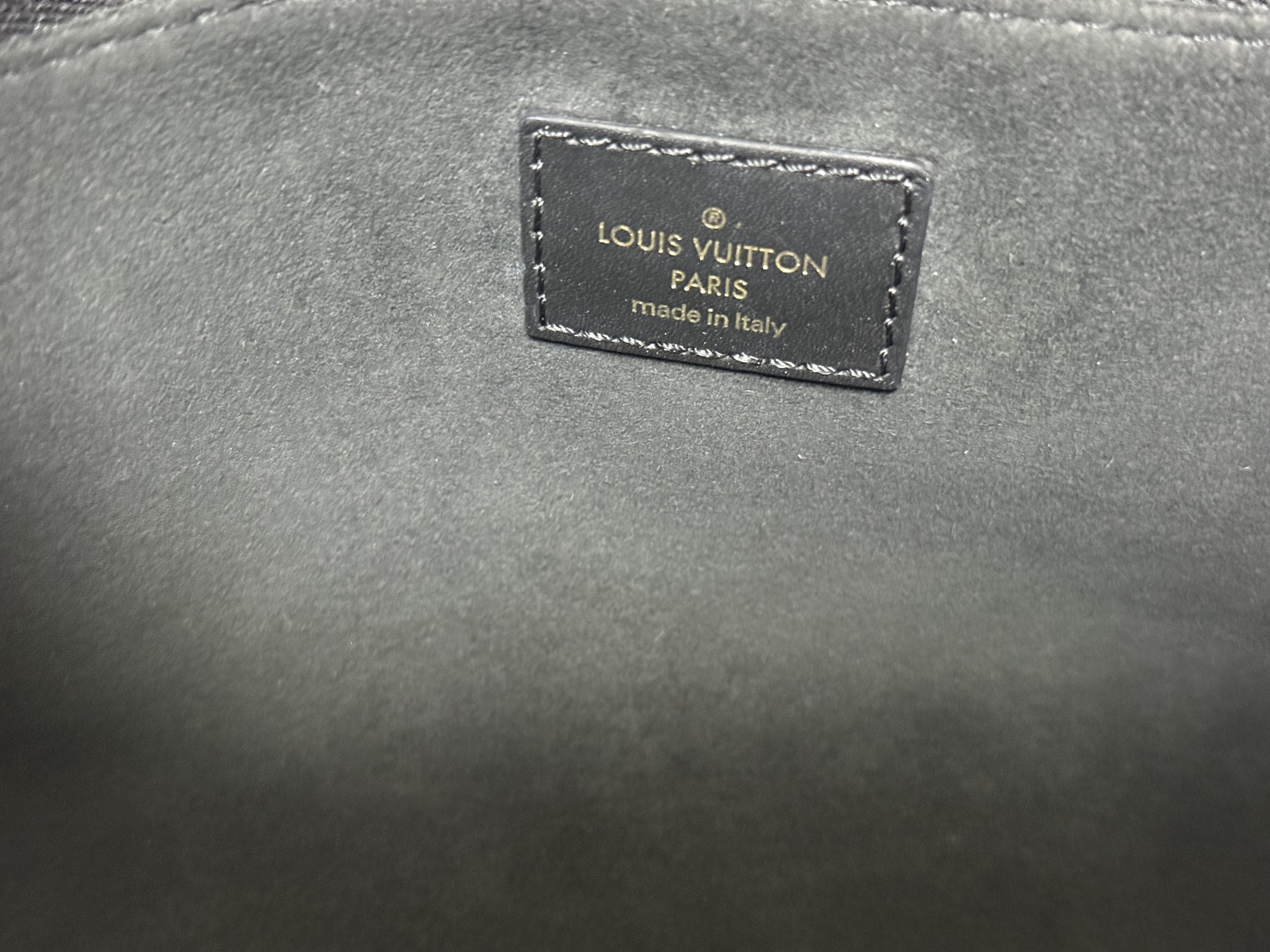 Monogram Empreinte On the Go PM M45653 IC Tag Strap Tote Bag — view 12