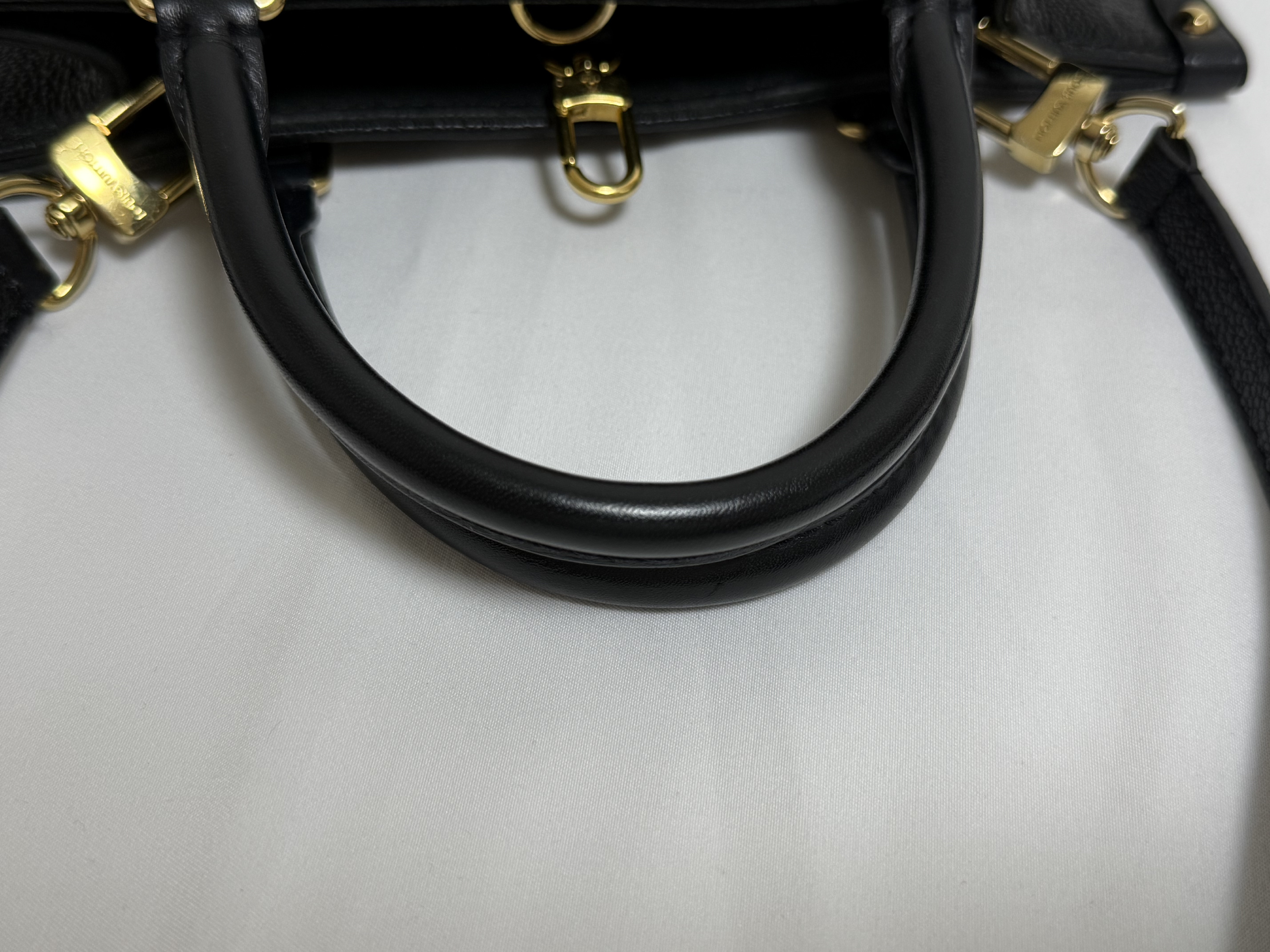 Monogram Empreinte On the Go PM M45653 IC Tag Strap Tote Bag — view 6