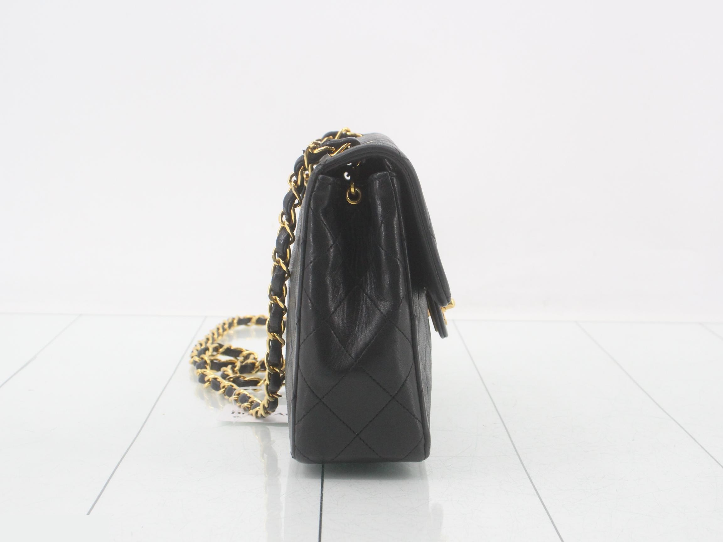 Matelassé 20 Chain Shoulder Bag, Lambskin, Black, Series 1, Includes Dust Bag and Seal, W20 — view 4