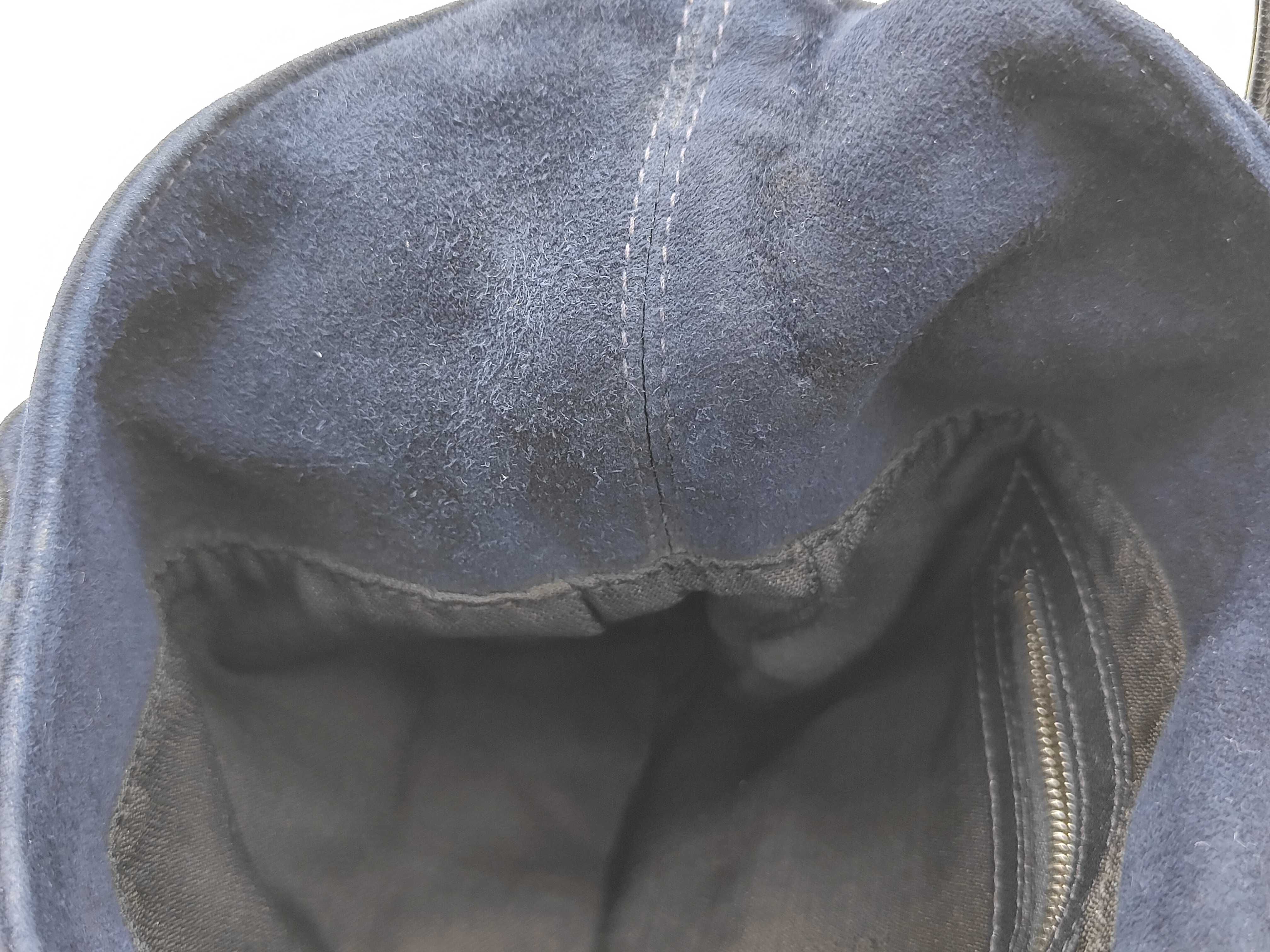suede shoulder bag, navy color. — view 11