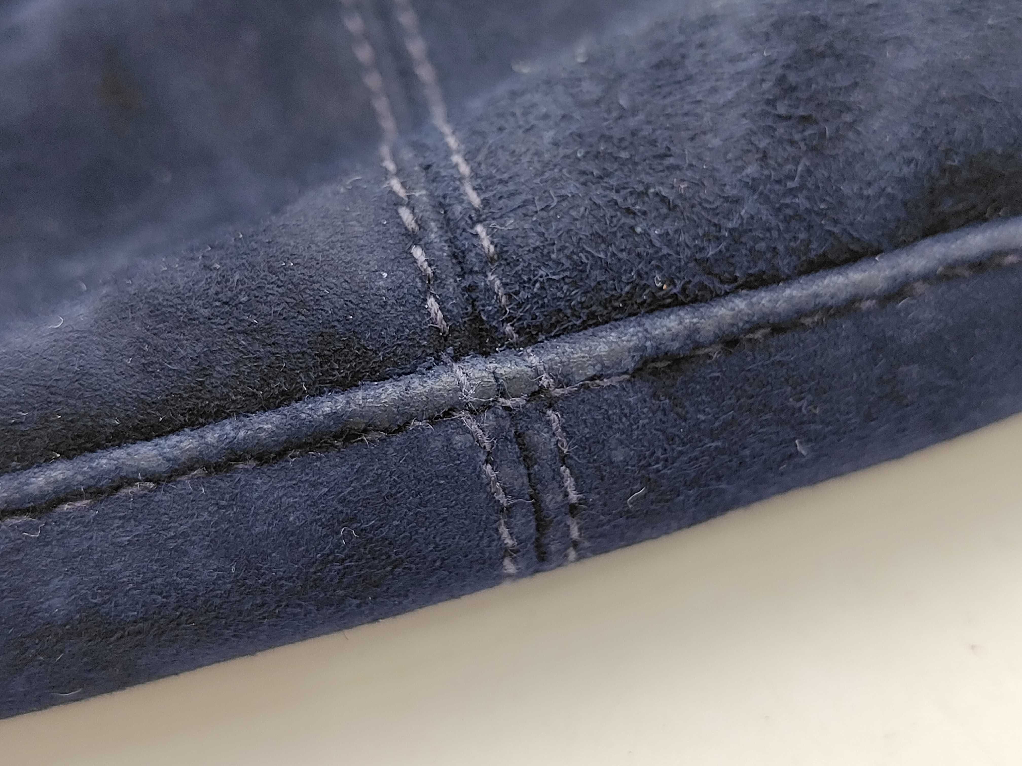 suede shoulder bag, navy color. — view 12