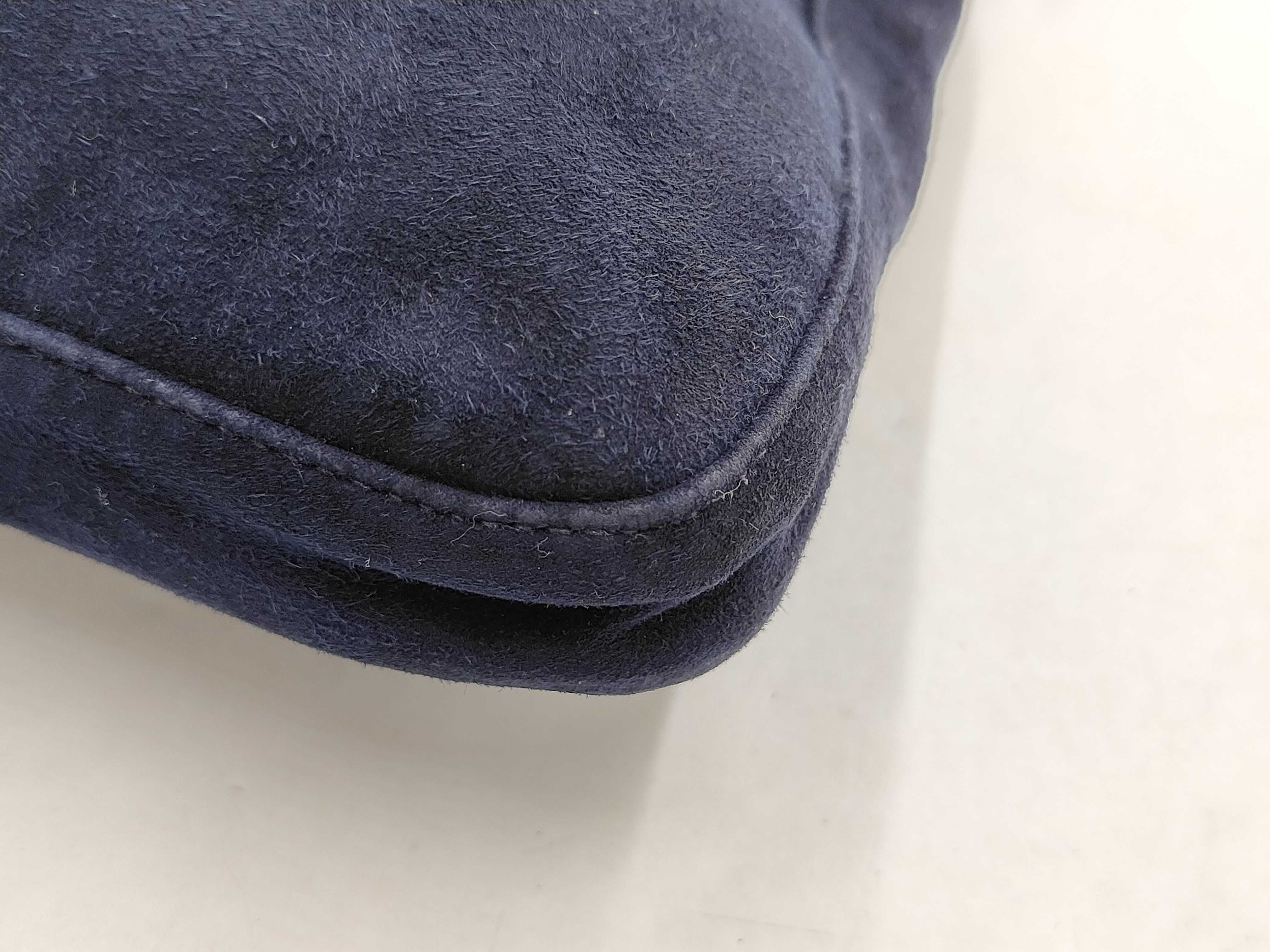 suede shoulder bag, navy color. — view 6