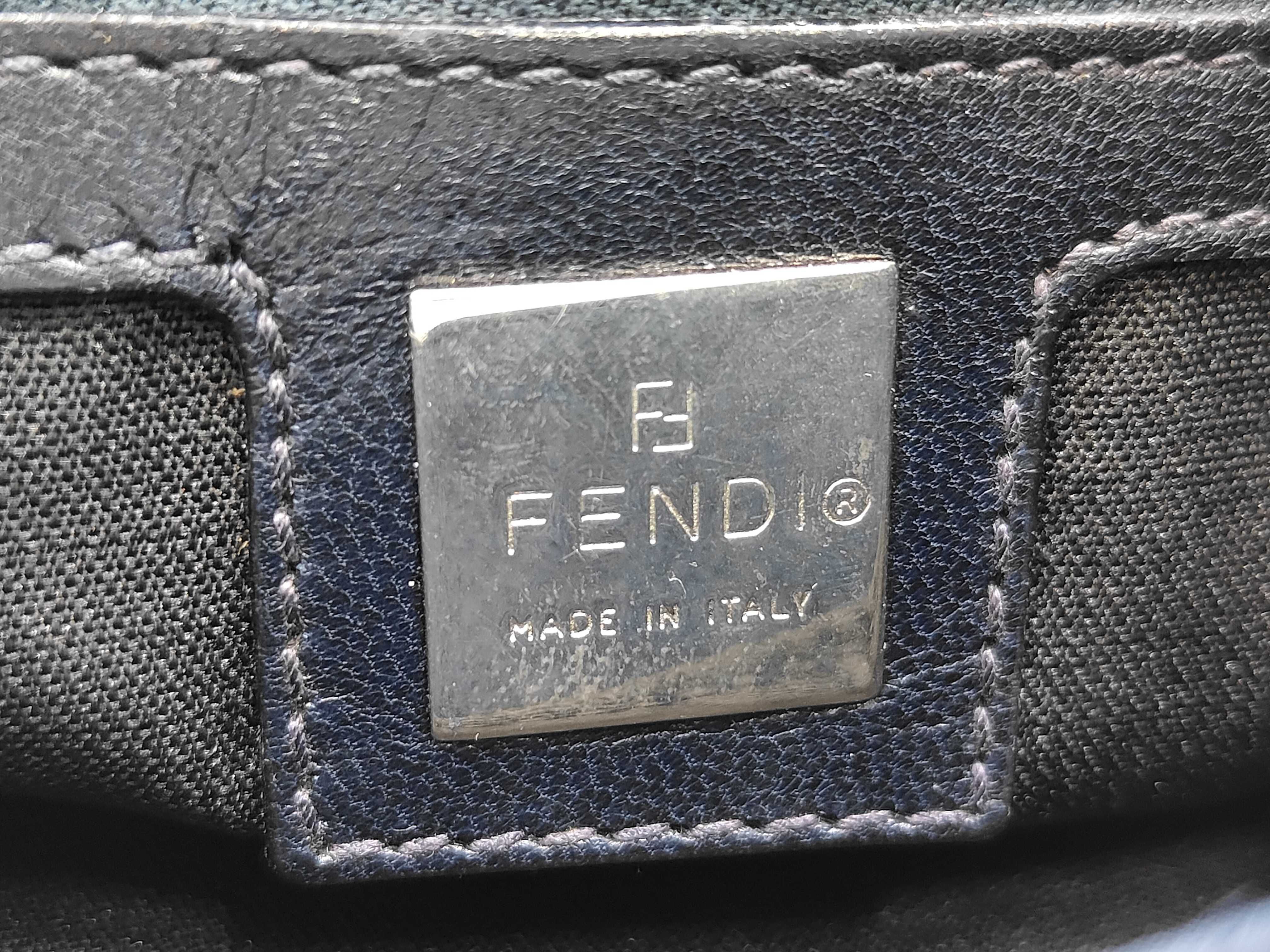 suede shoulder bag, navy color. — view 8