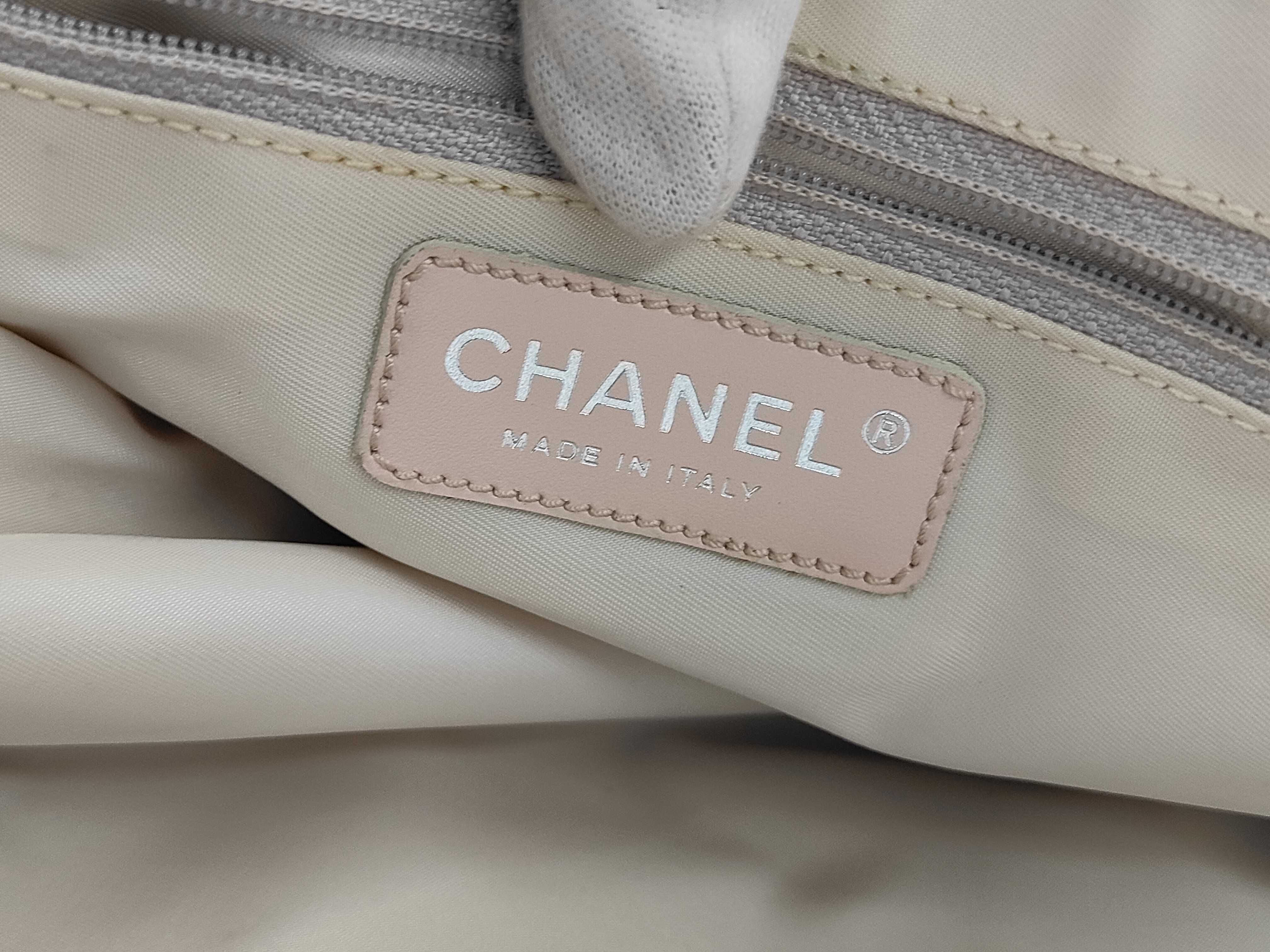 beige tote bag — view 12